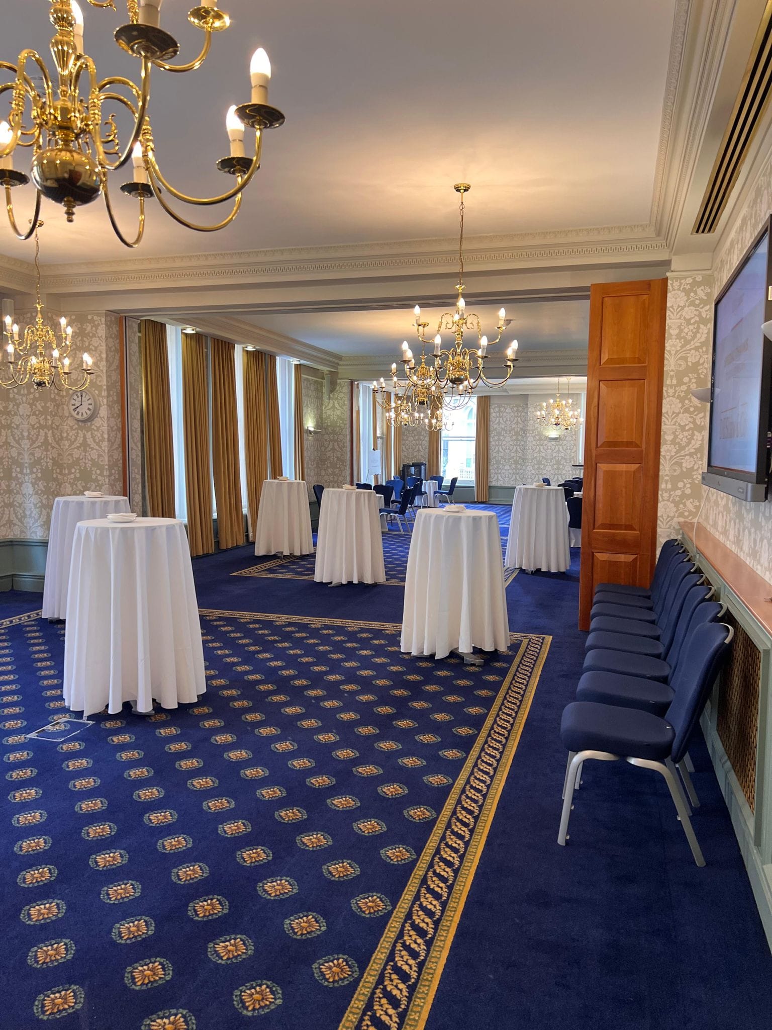 Strand, Fleet & Bell Suite  4