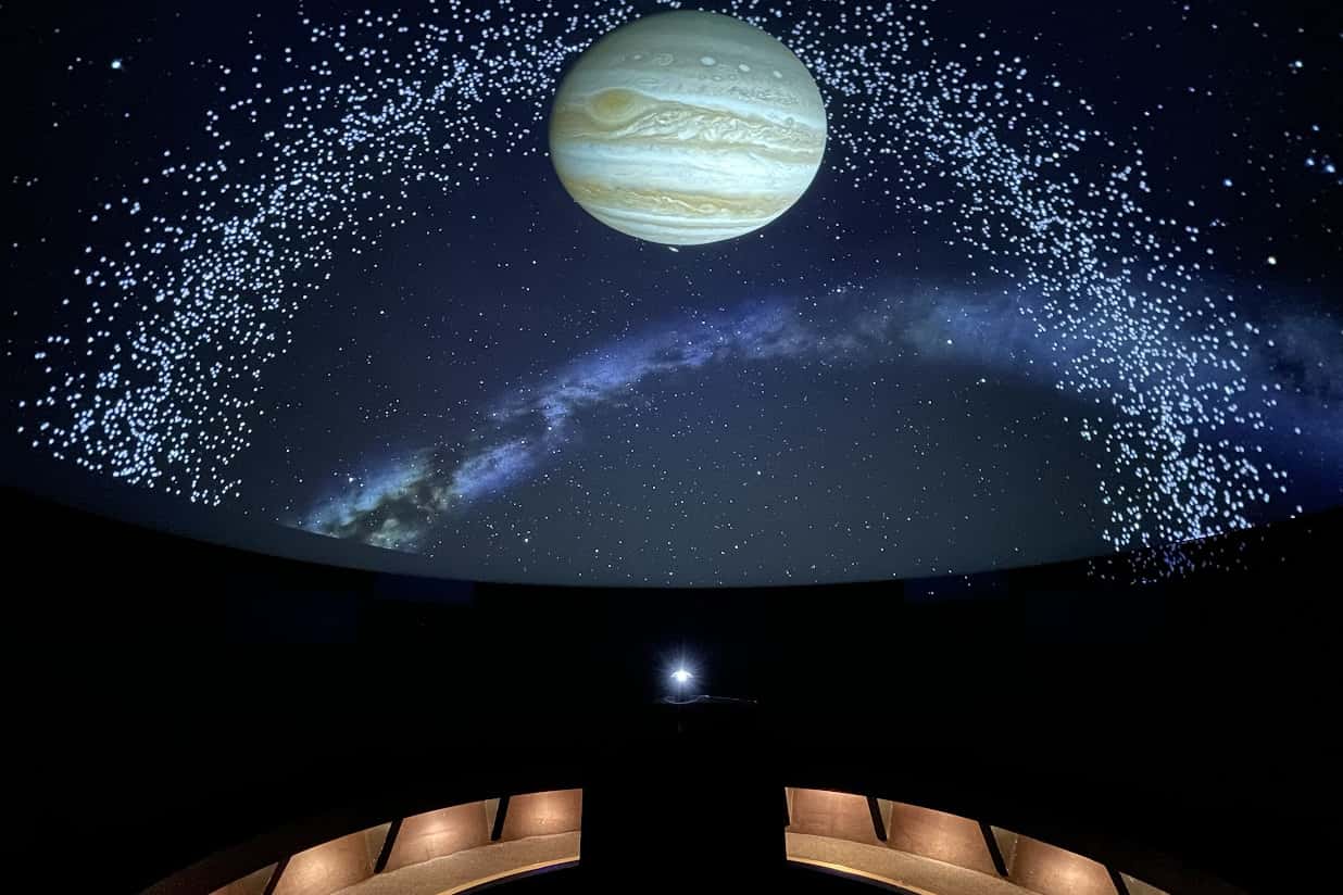 Planetarium 0