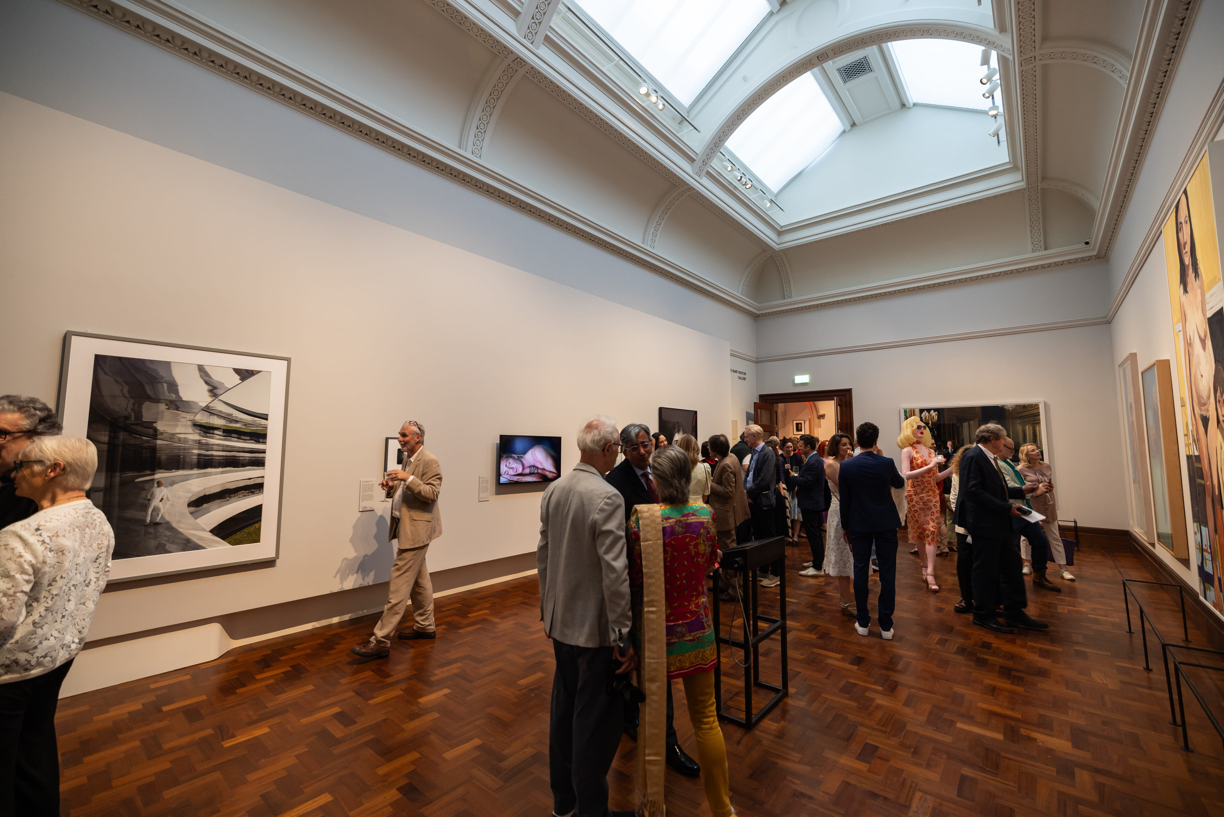 Contemporary Galleries  2