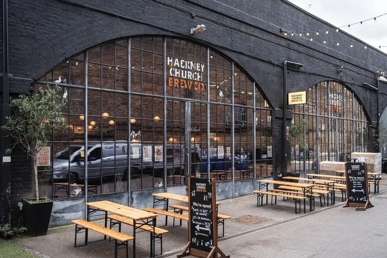 Taproom & Back Garden 3