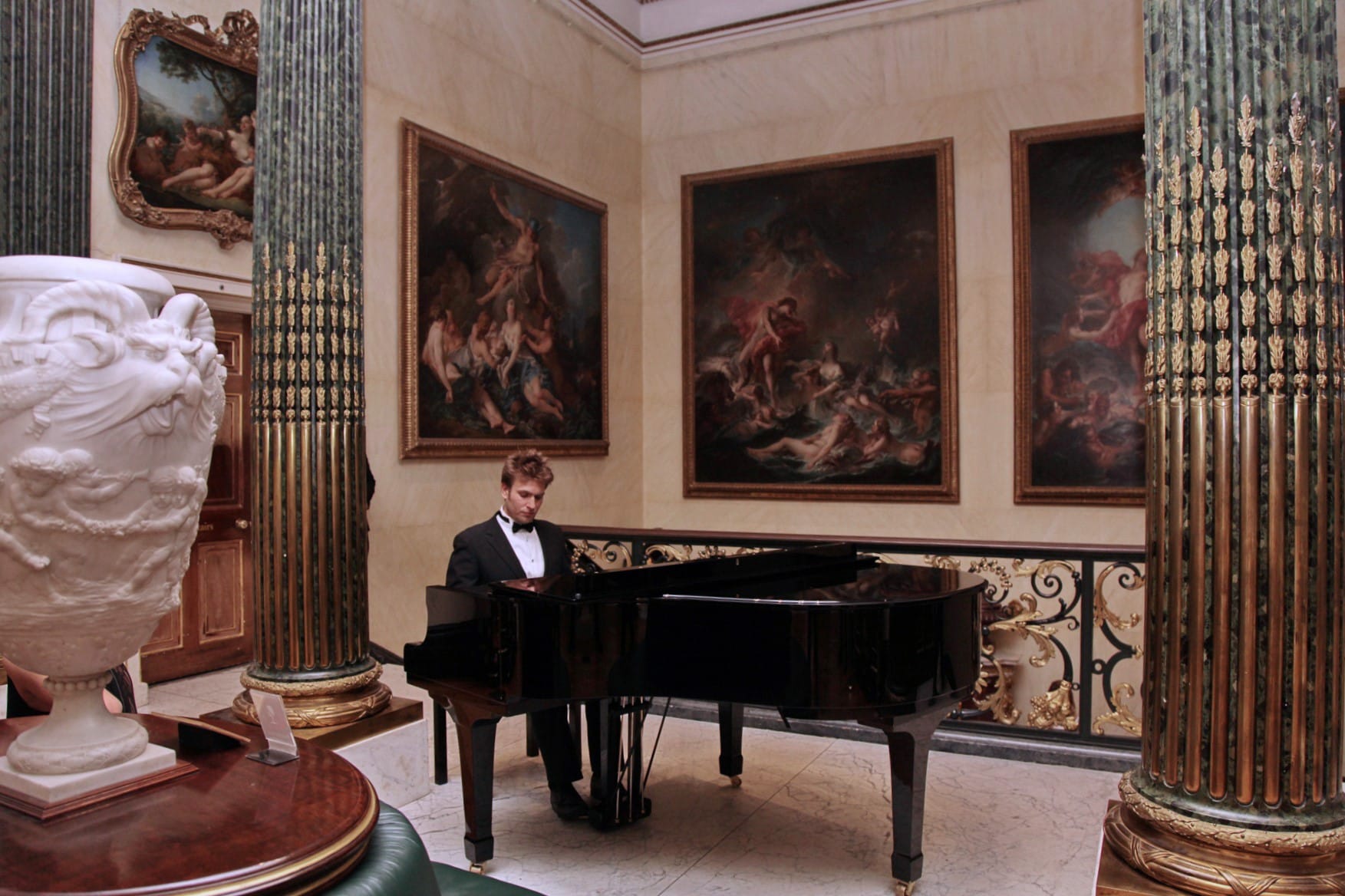 The Drawing Room Suite 2