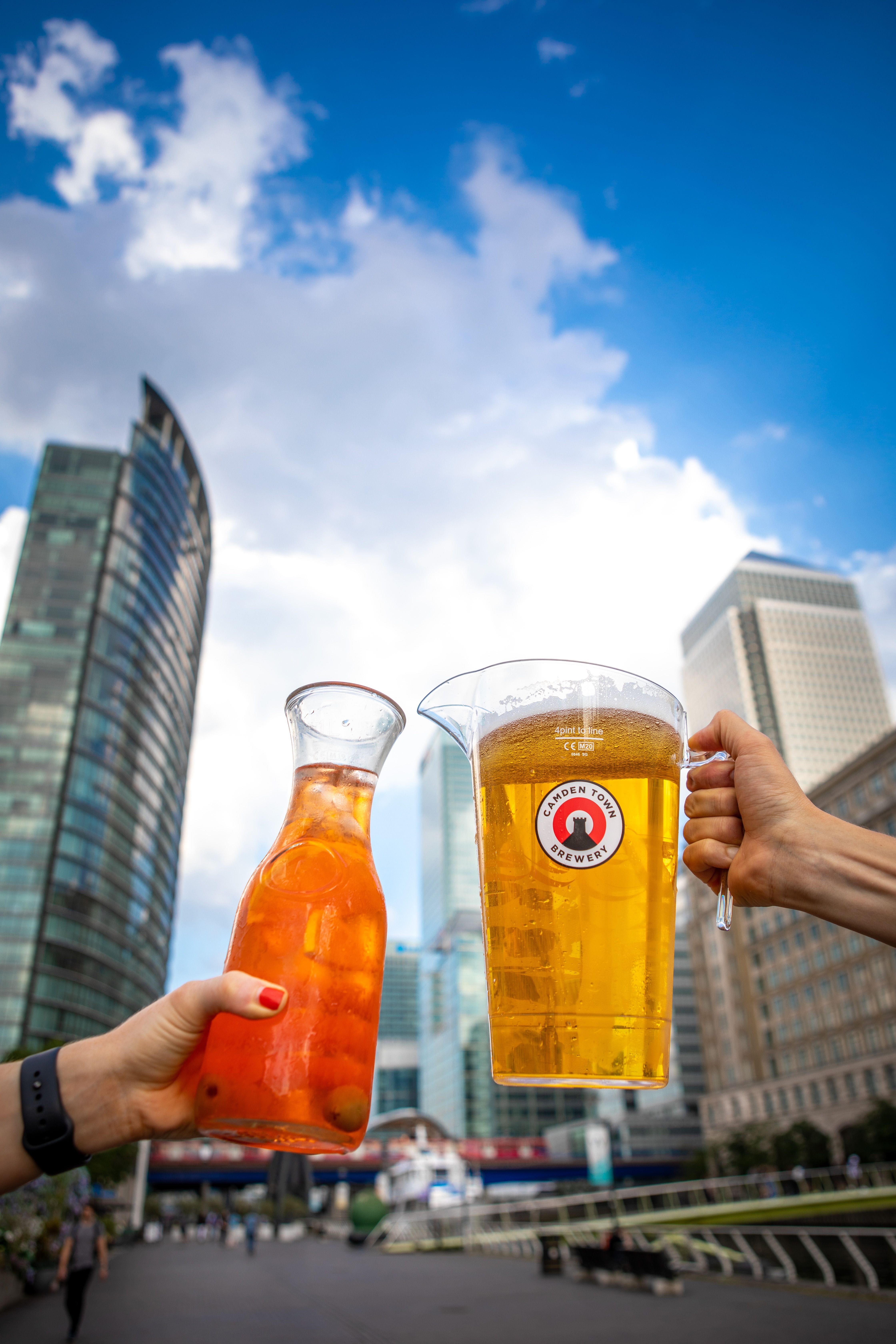 Sunny Quayside Terrace 4