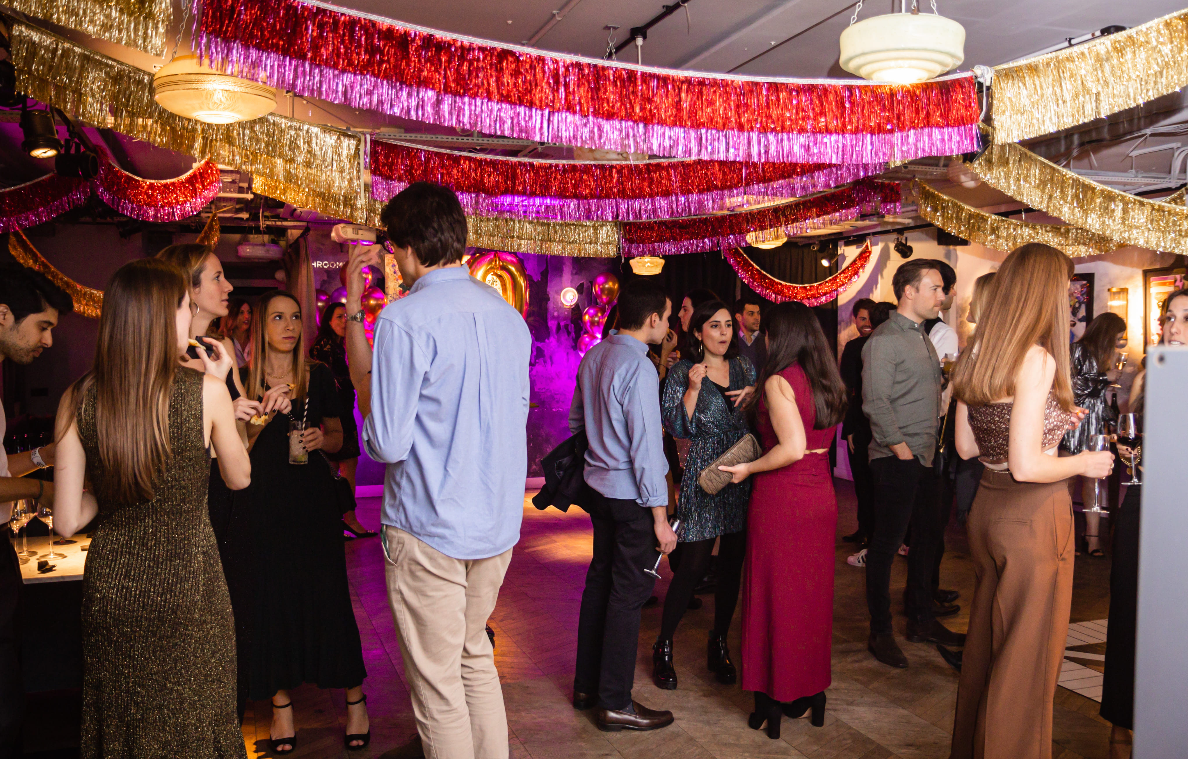 THE ARTIST LOUNGE DOWNSTAIRS 3