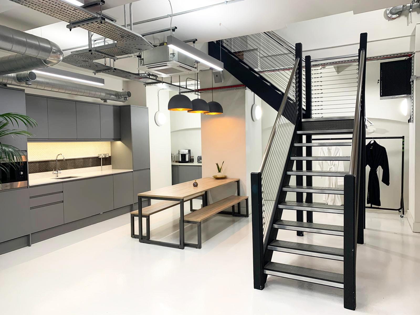 Photographic Studio  2