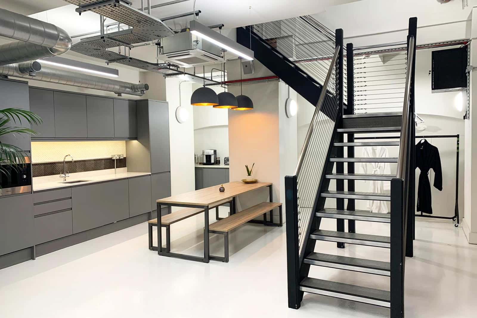 Photographic Studio 2