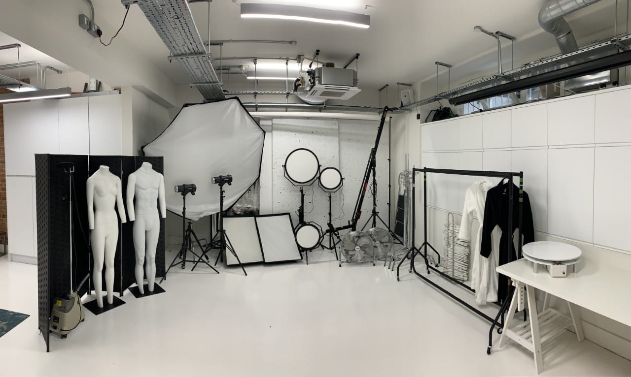 Photographic Studio  3