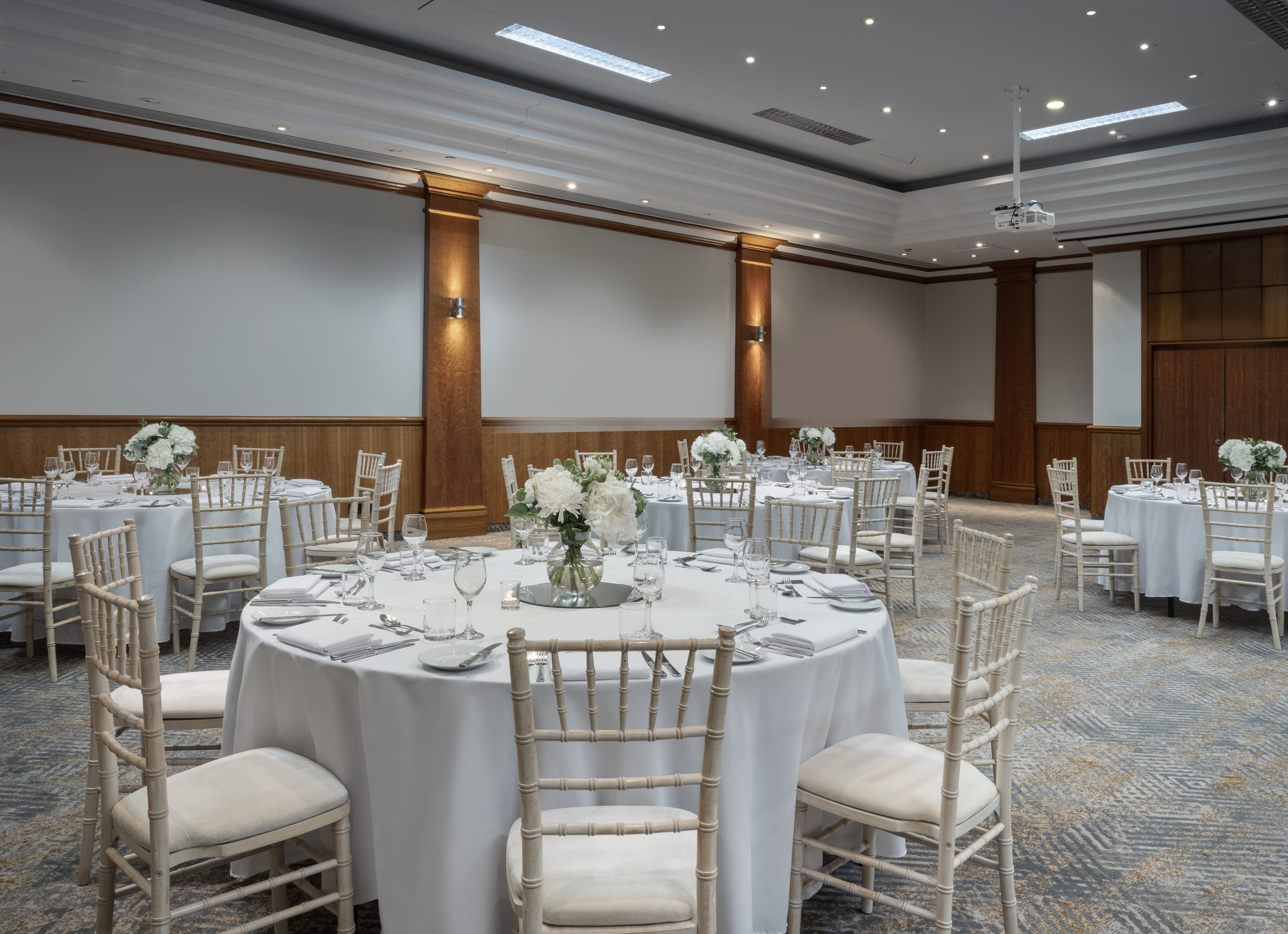 European Suite 1, 2 or 3 6