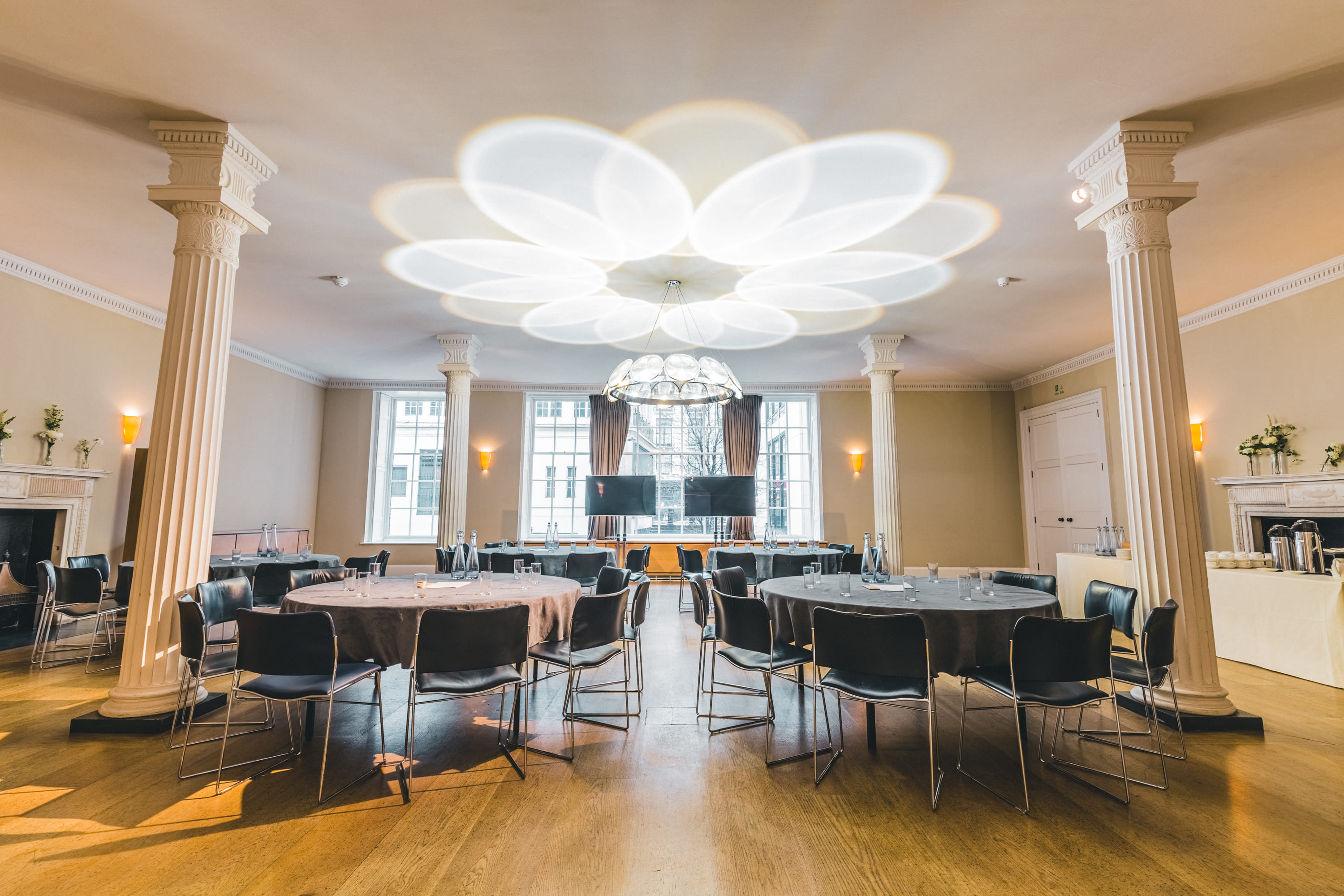 Benjamin Franklin Room 1