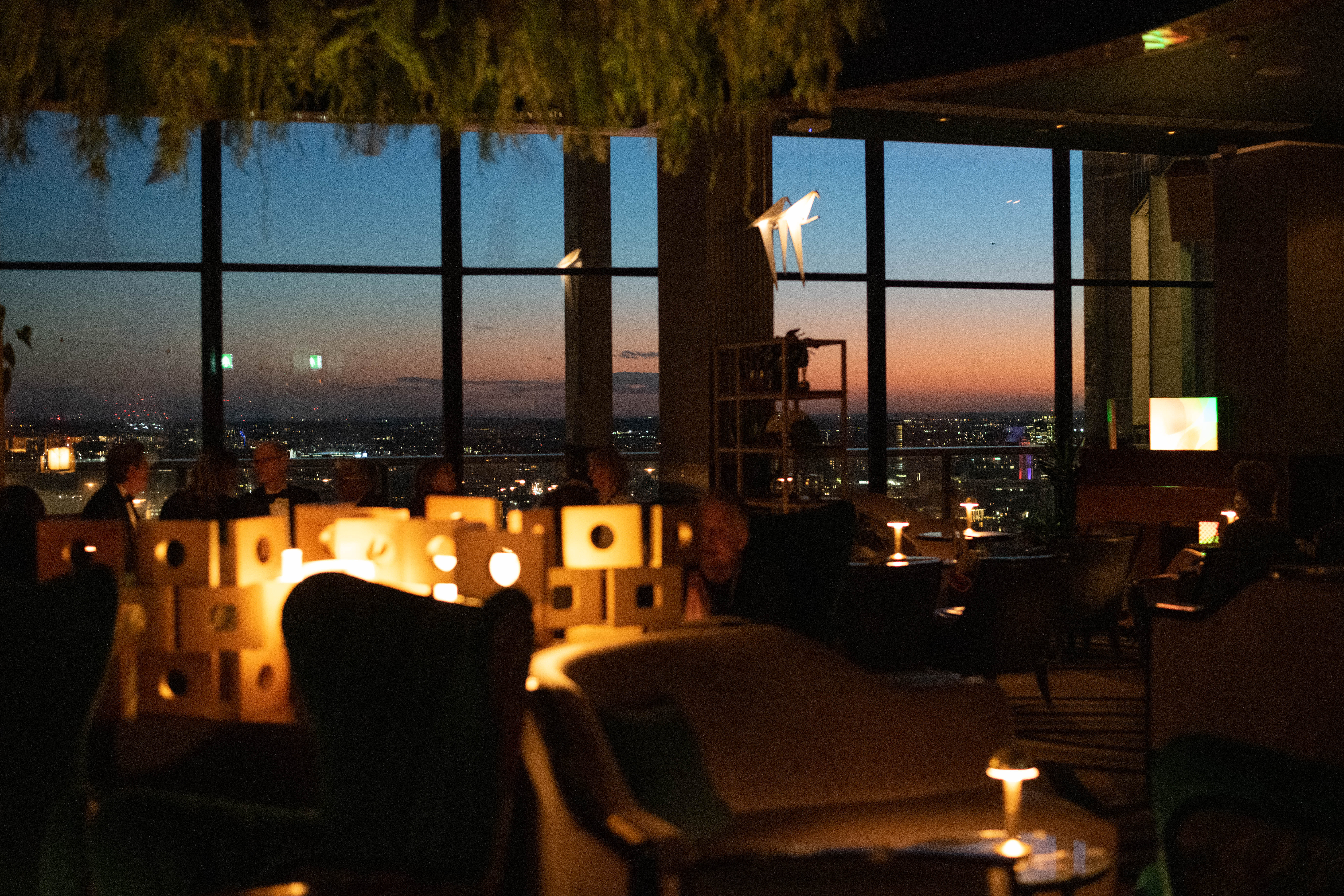 10 Degrees Sky Bar 5