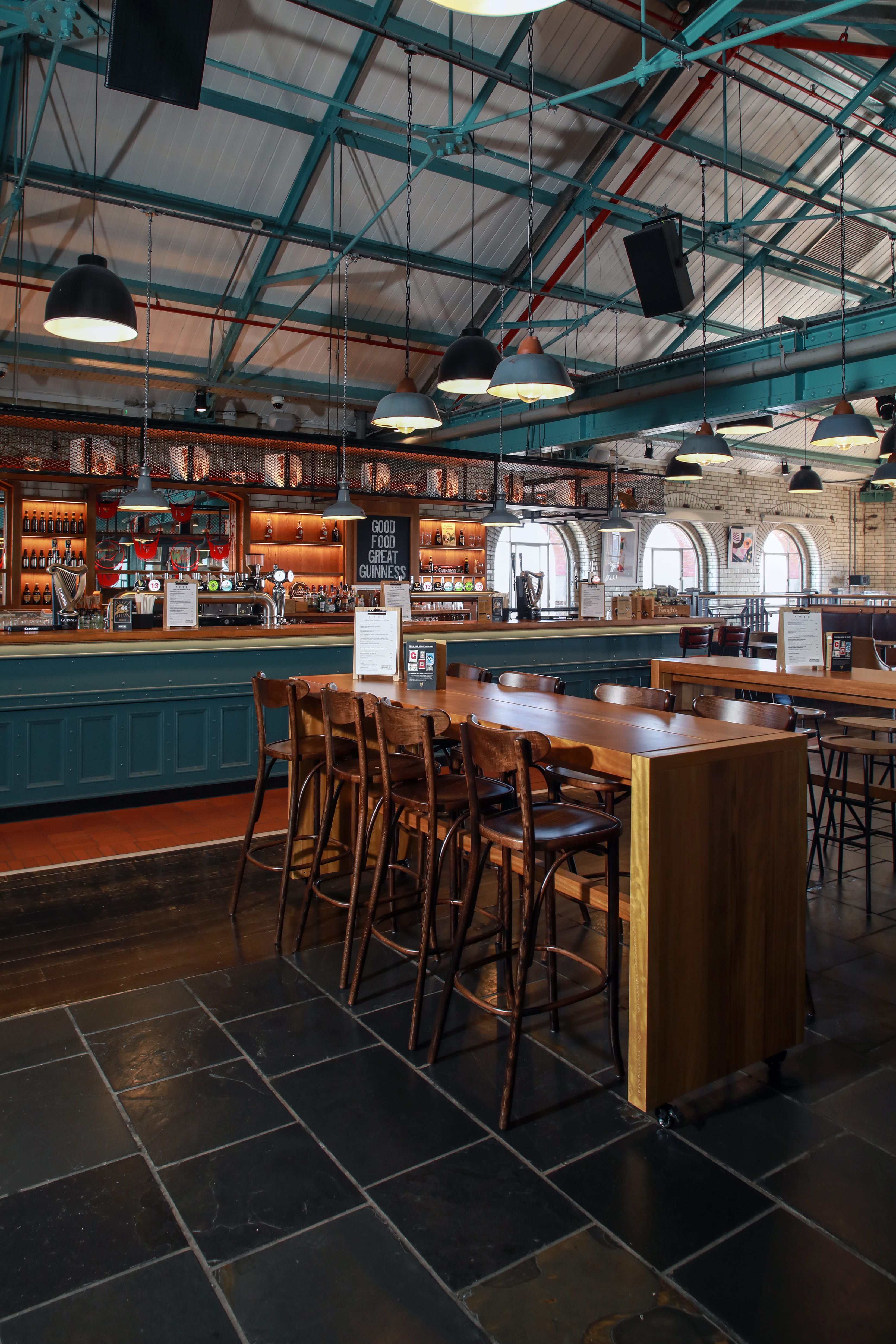 Arthur's Bar 1