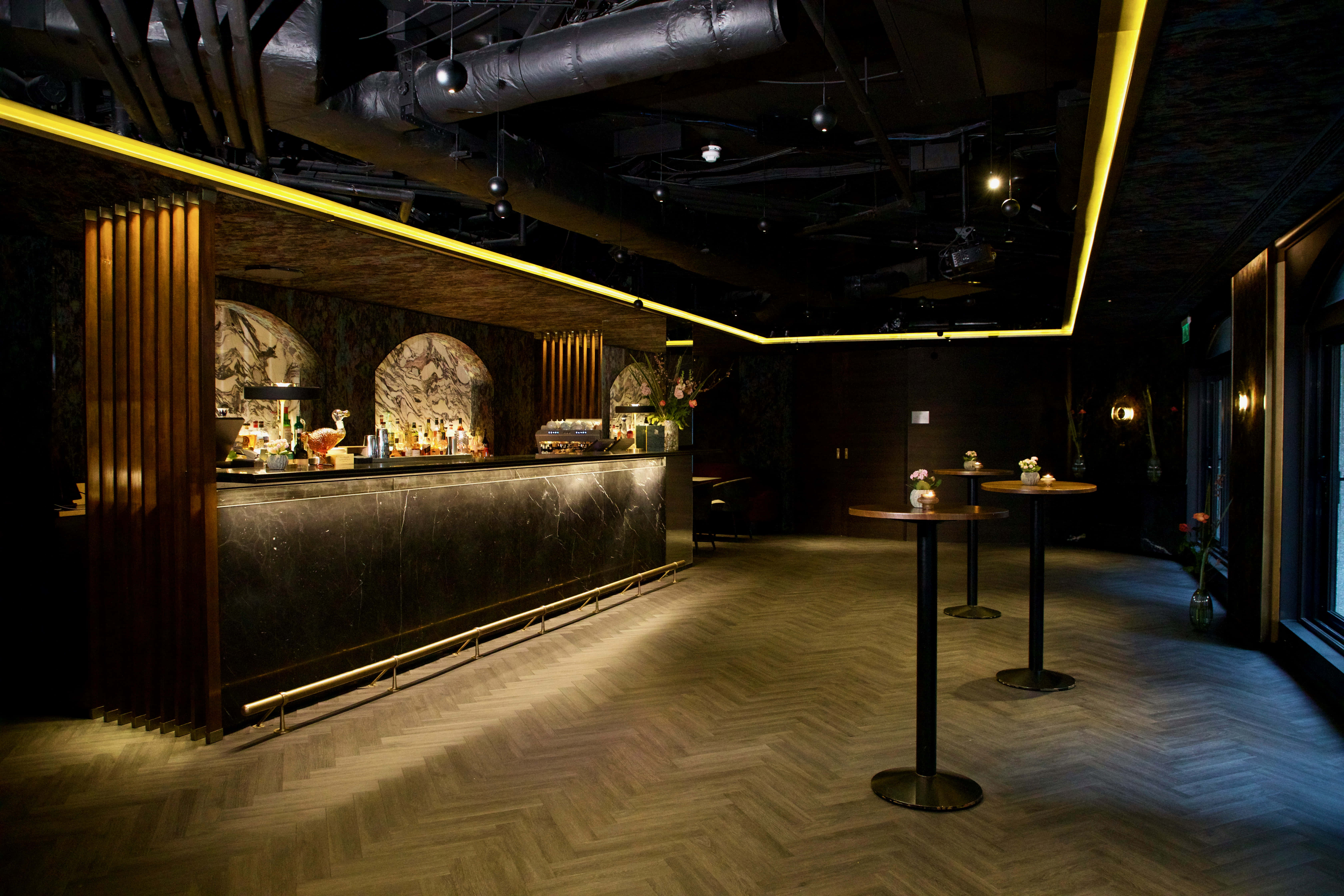 The Bar 5