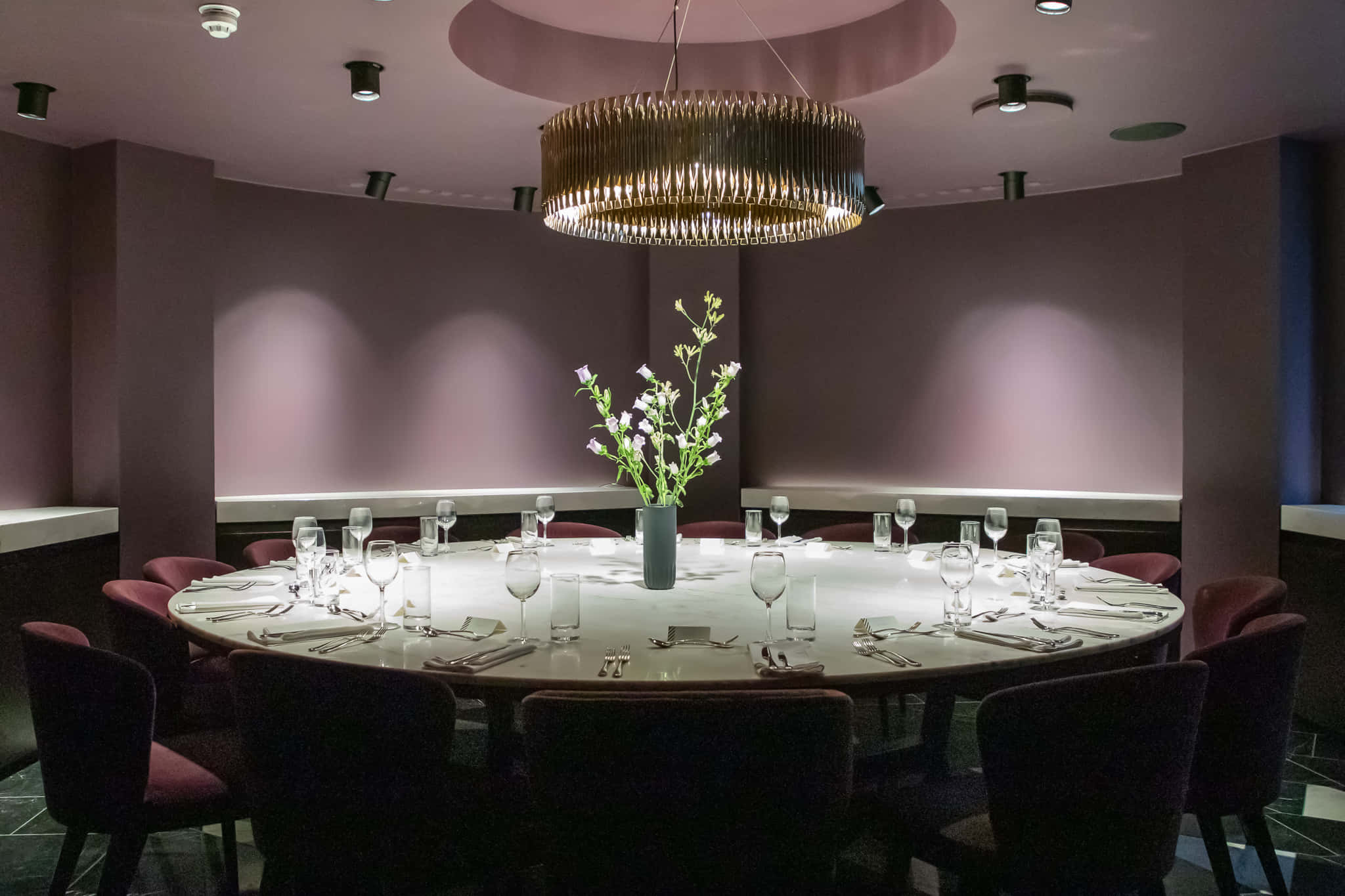 Lower Ground Round 3D tour