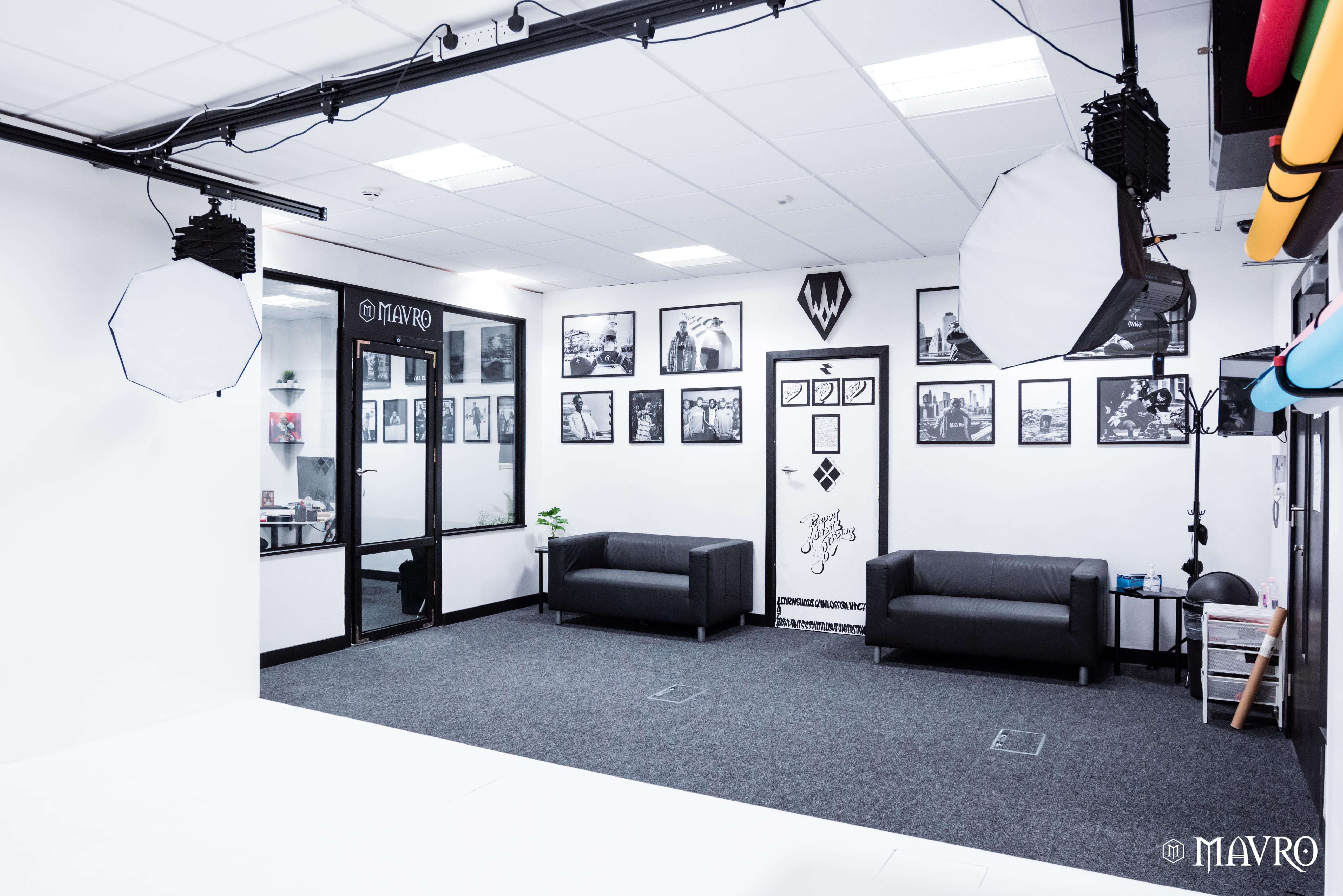 Photography & Flim Studio 2