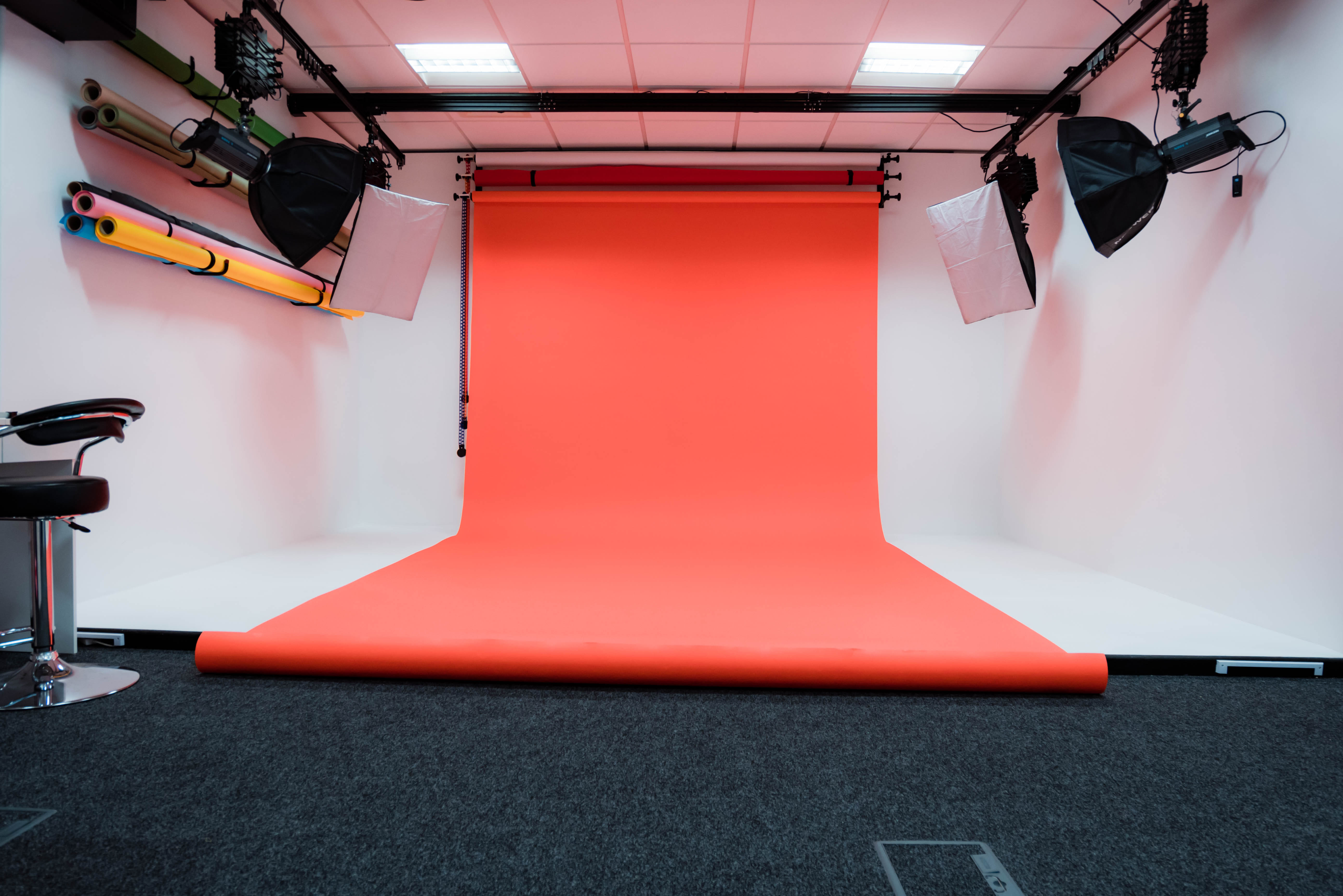 Photography & Flim Studio 13