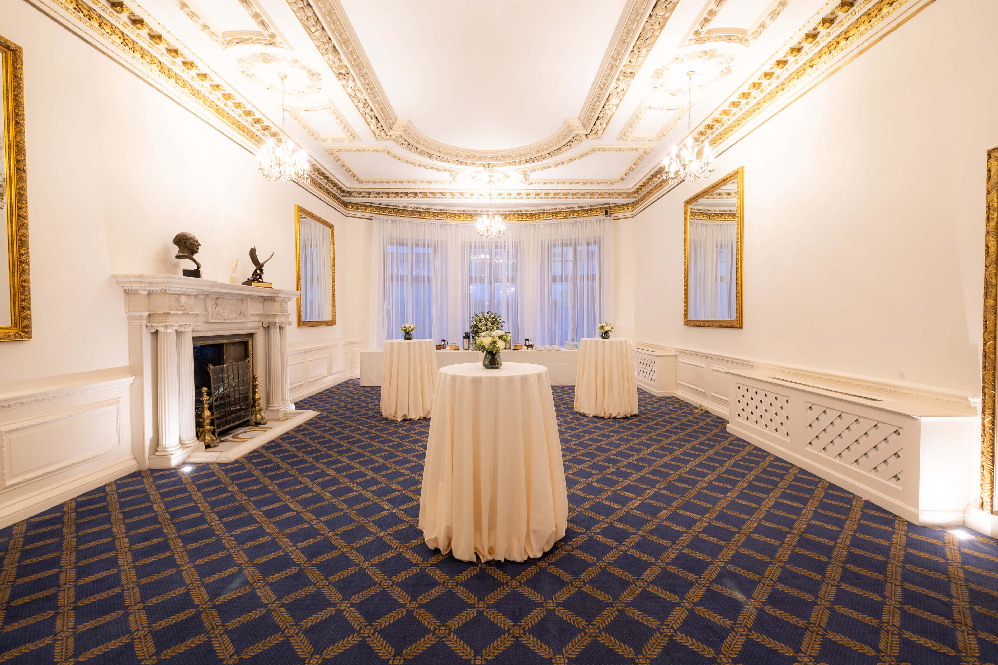 Marshall of Cambridge Room and Foyer 3D tour