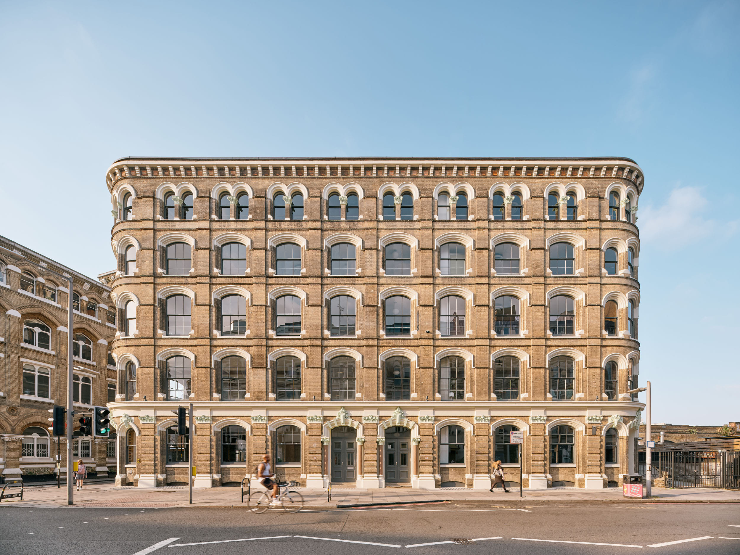 The Menier Lounge 15