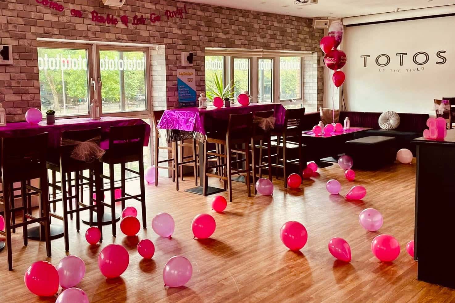 Private Lounge Bar & Gated Roof Terrace 1