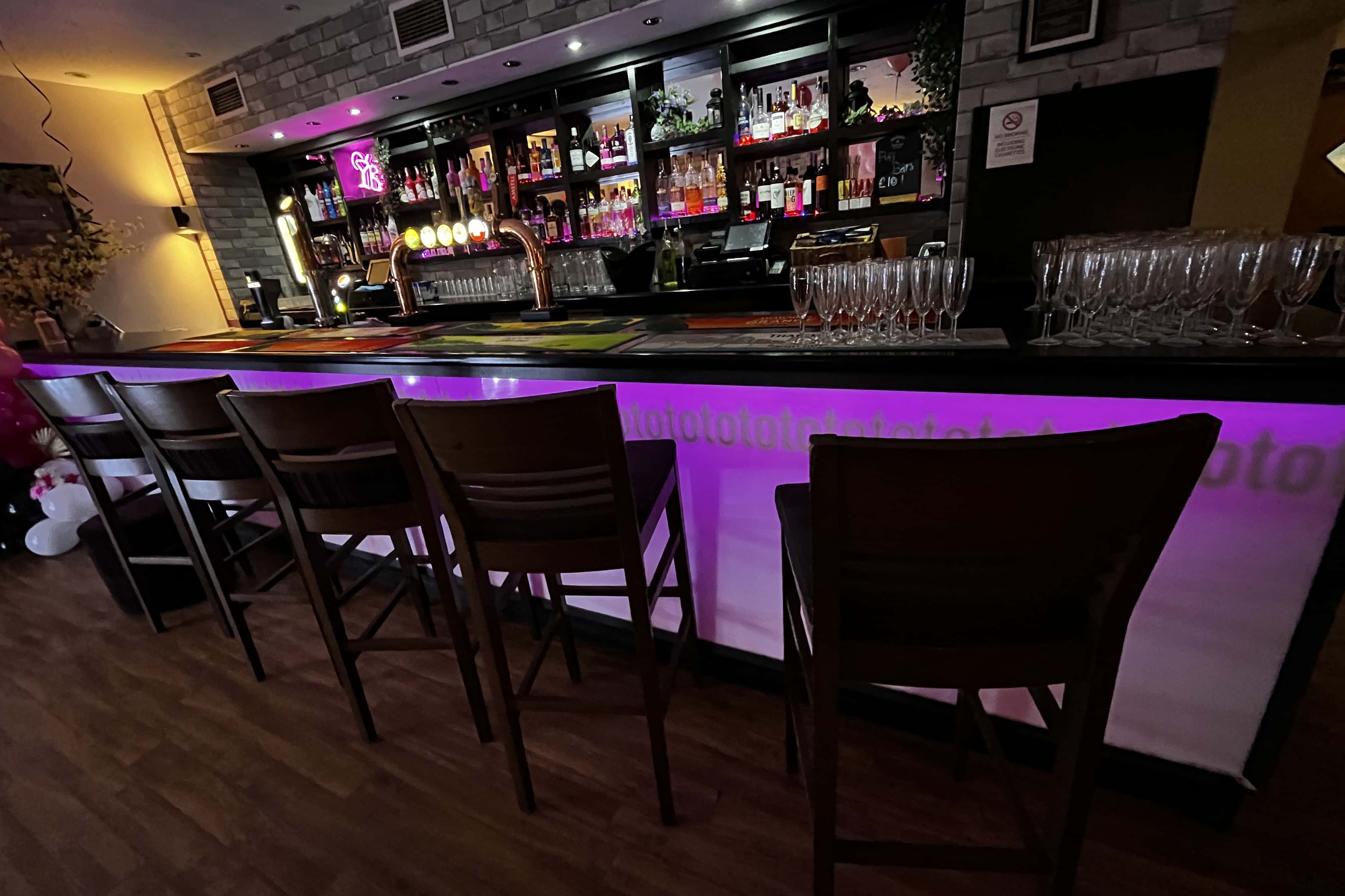 Private Lounge Bar & Gated Roof Terrace 5