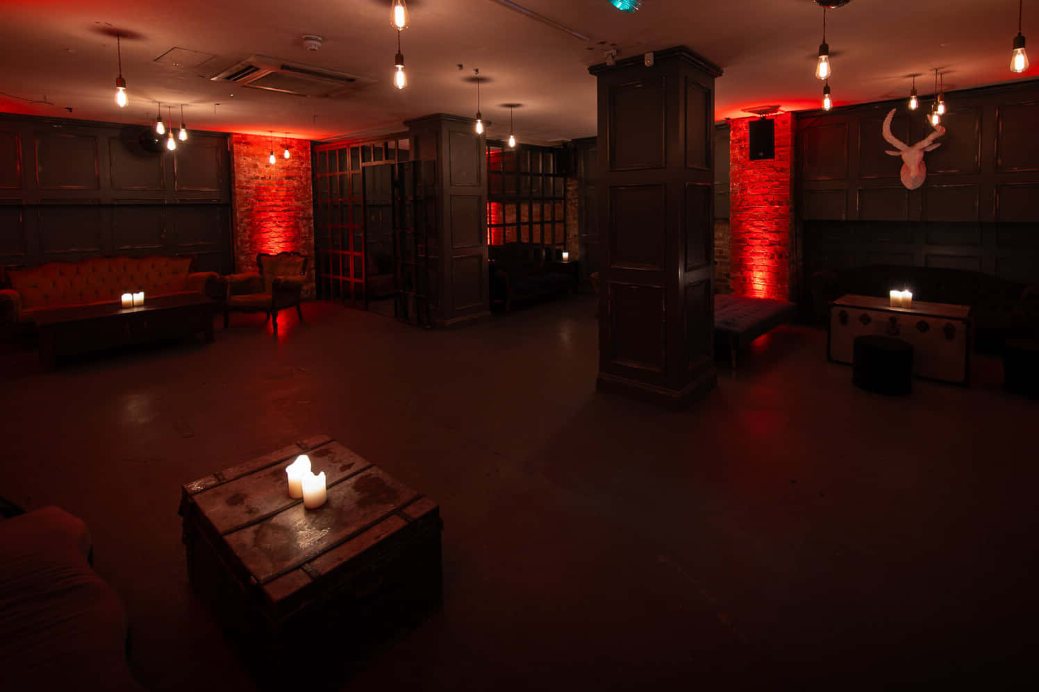 Room Through The Looking Glass 1