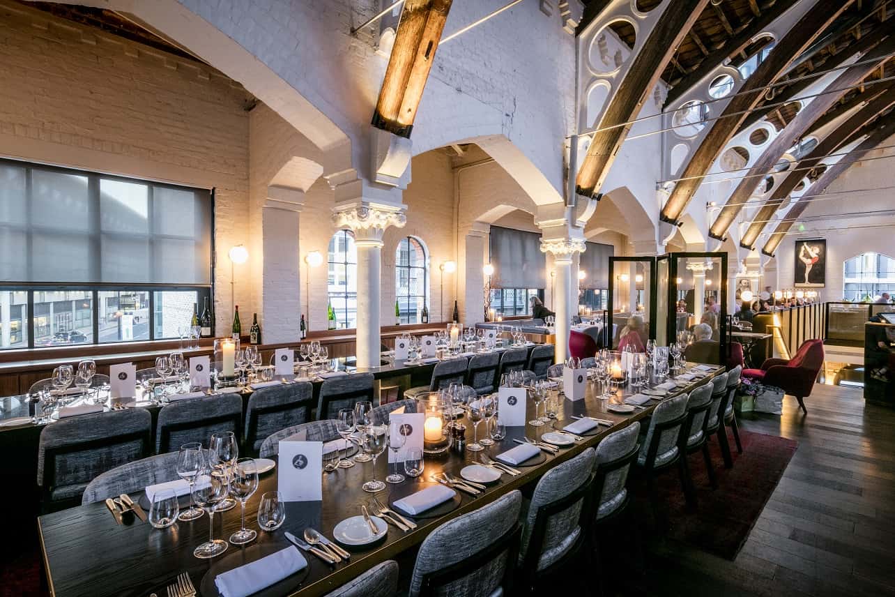 Semi-Private Area 3D tour