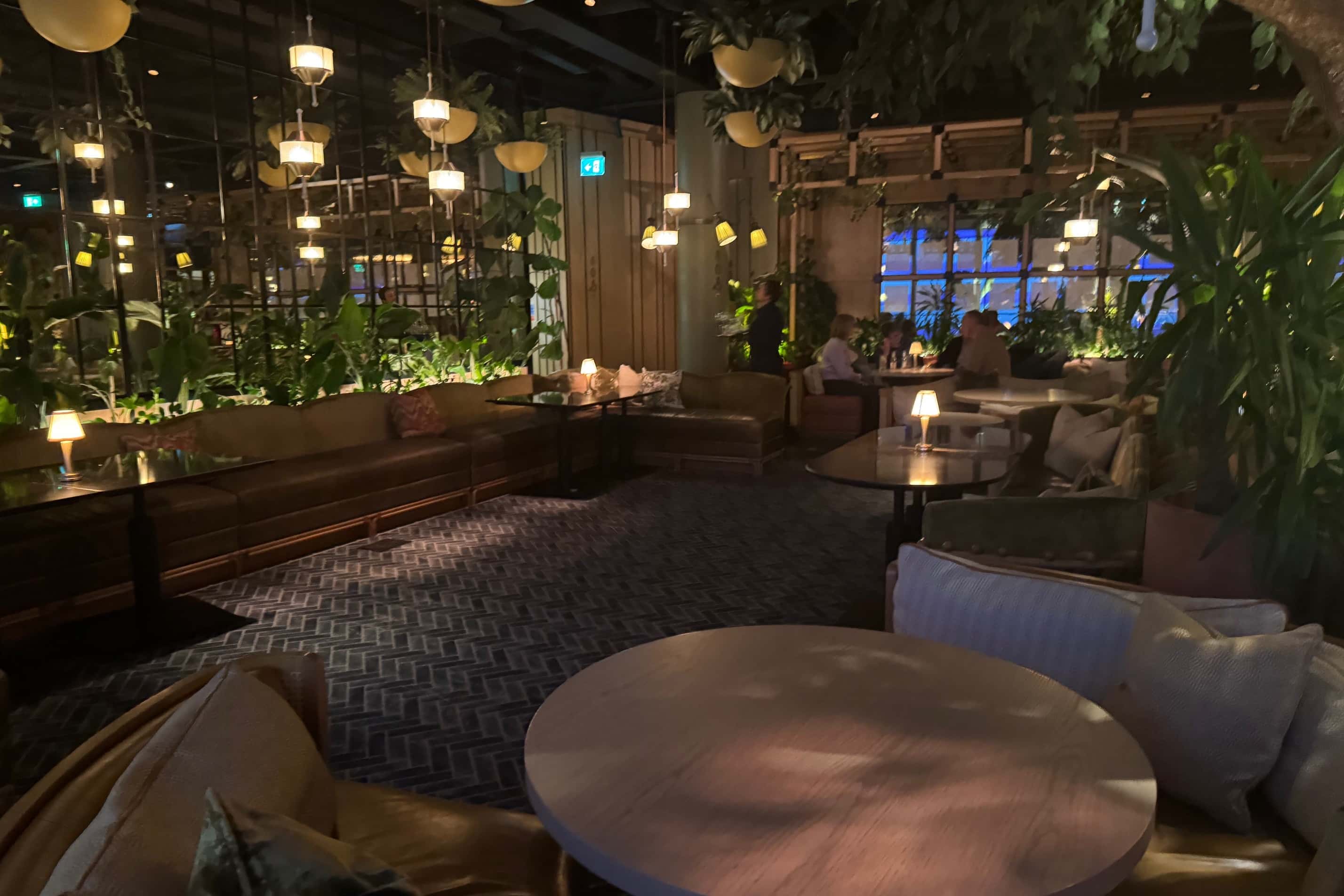 Semi-Private Lounge 1