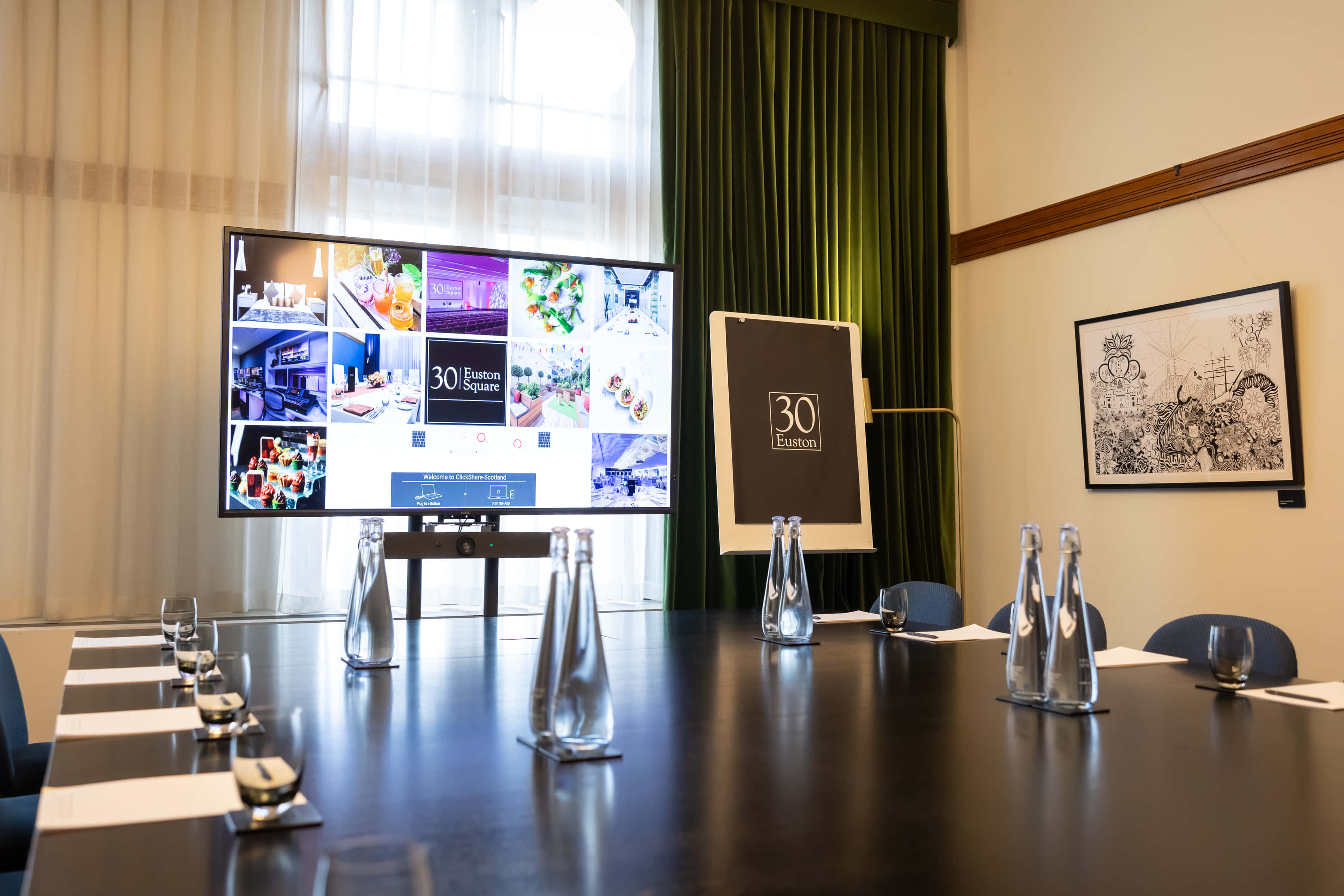 Scotland, Heritage Room 2