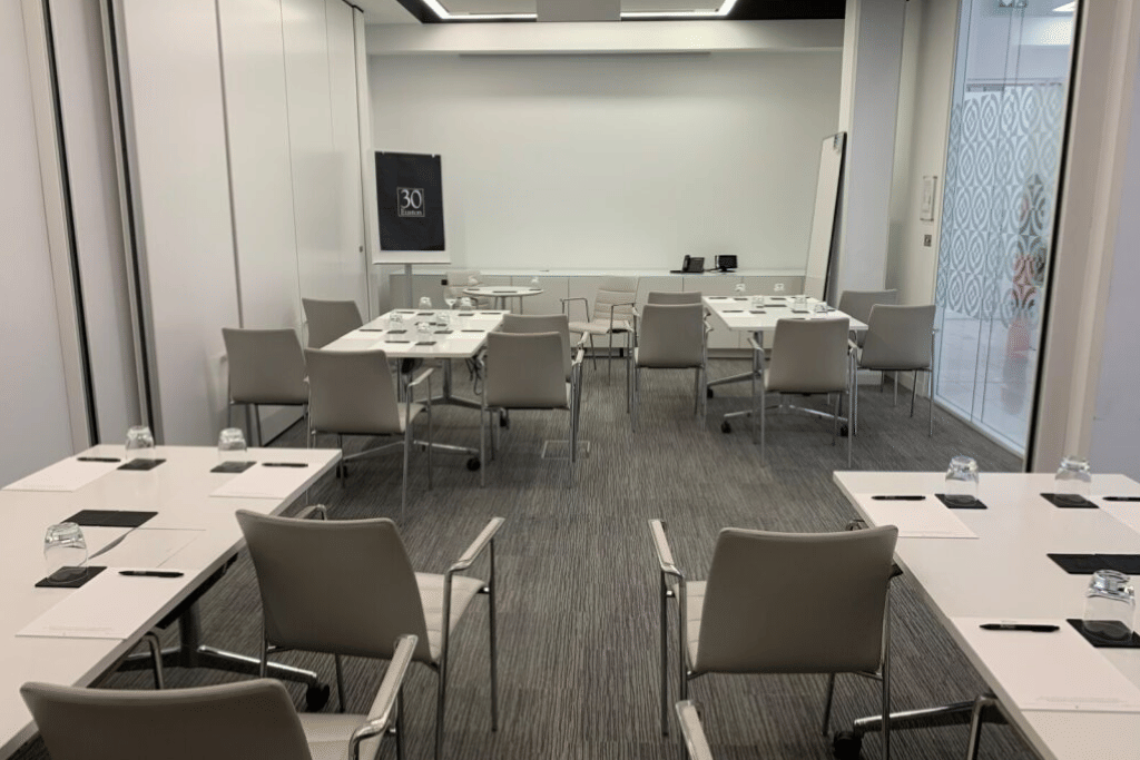 Ground Floor Meeting Room 12.13 1
