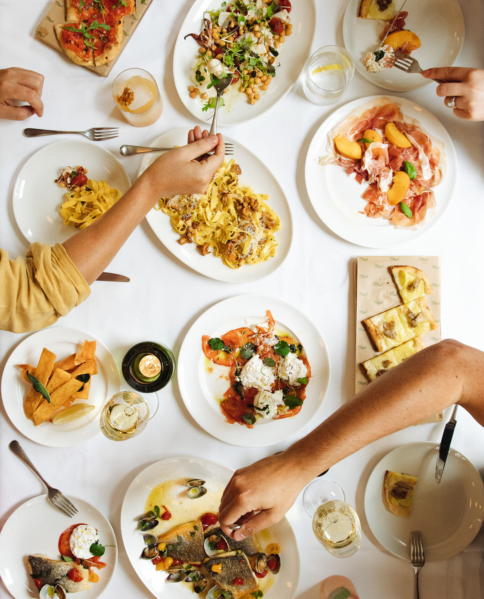 The Garden Room - Cocktail Bar & Private Dining Room  10