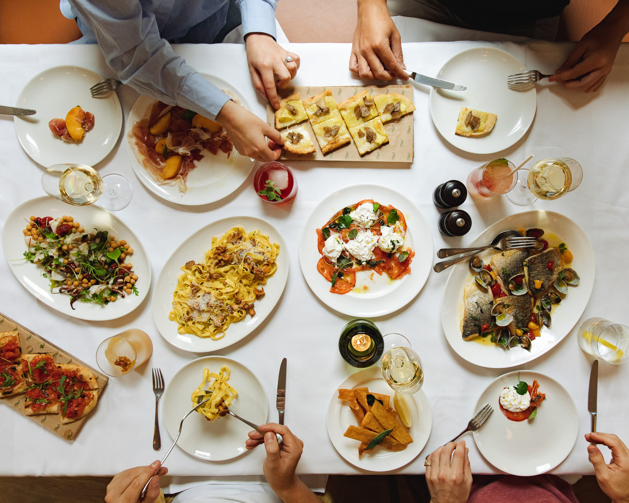 The Garden Room - Cocktail Bar & Private Dining Room  2