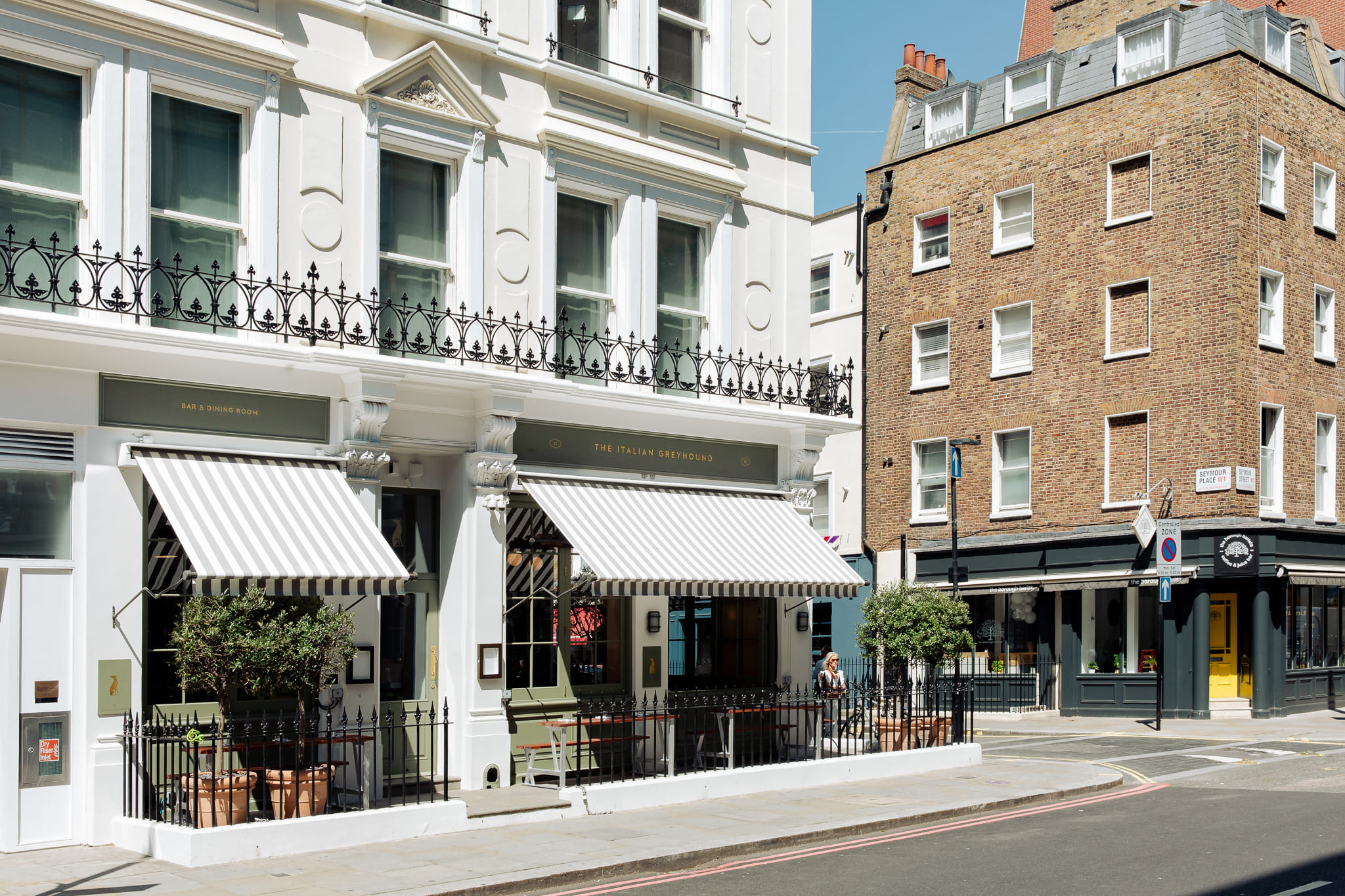 Group Dining & Drinks 3