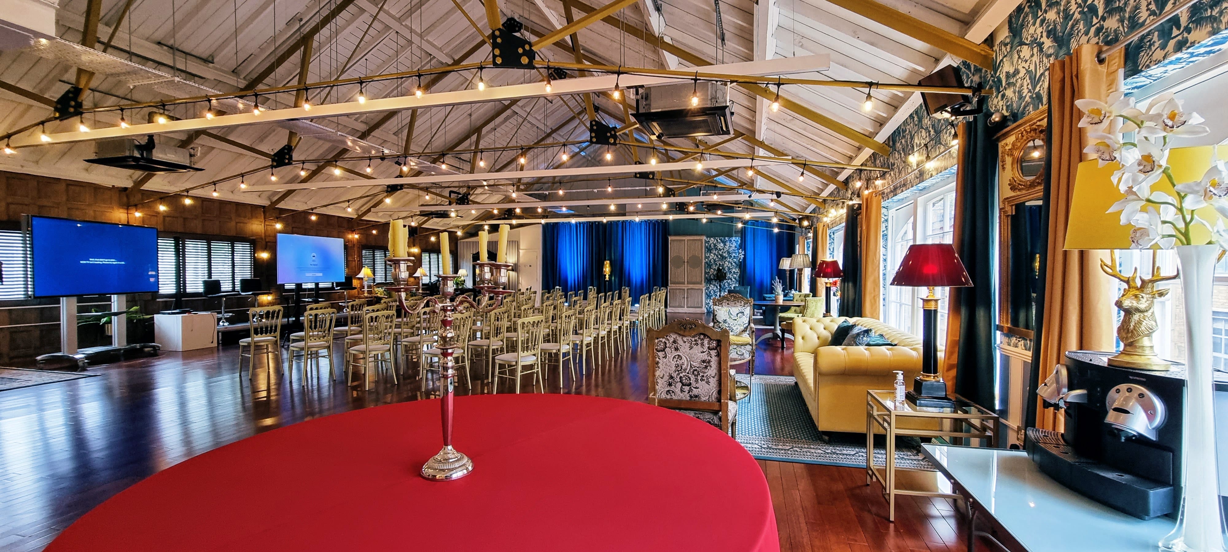 The New Victorian Loft 31