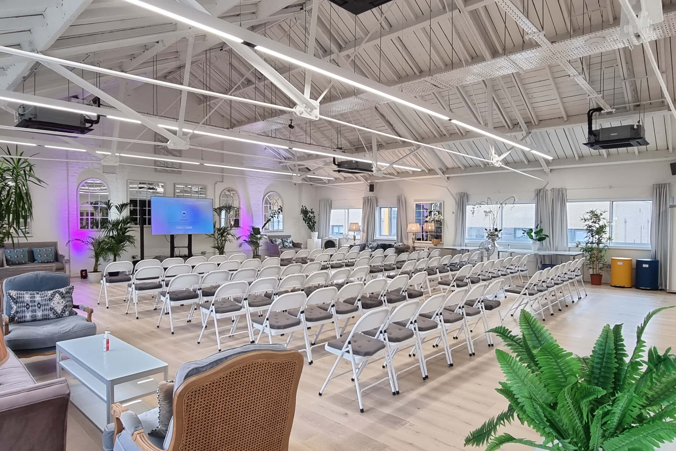 The New White Loft 0