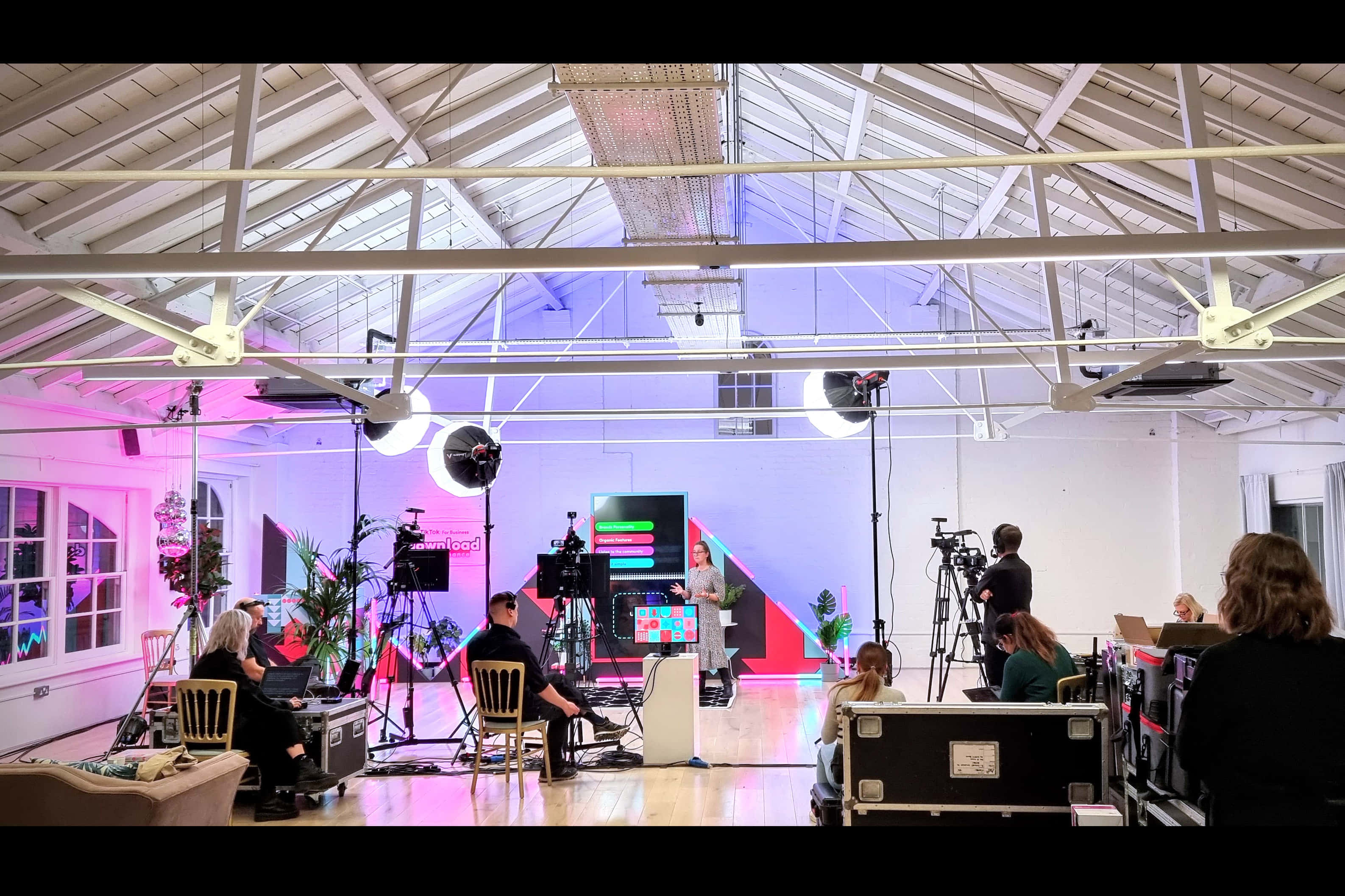 The New White Loft 43