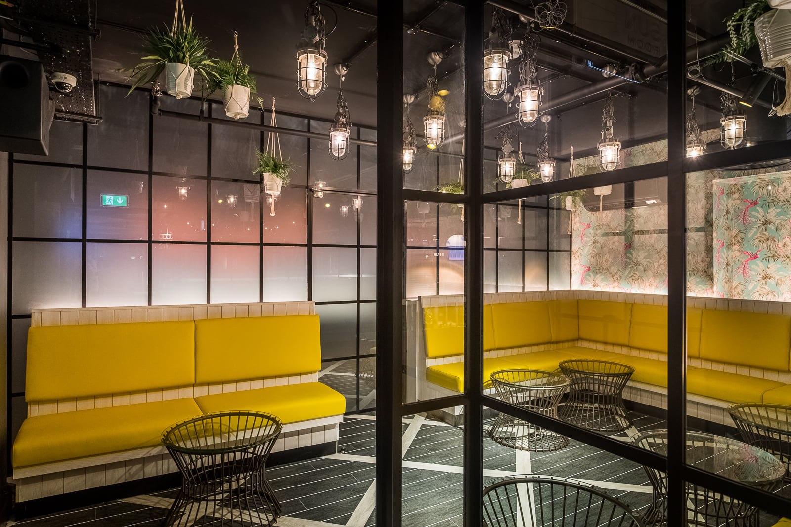 Private Dining Rooms 2