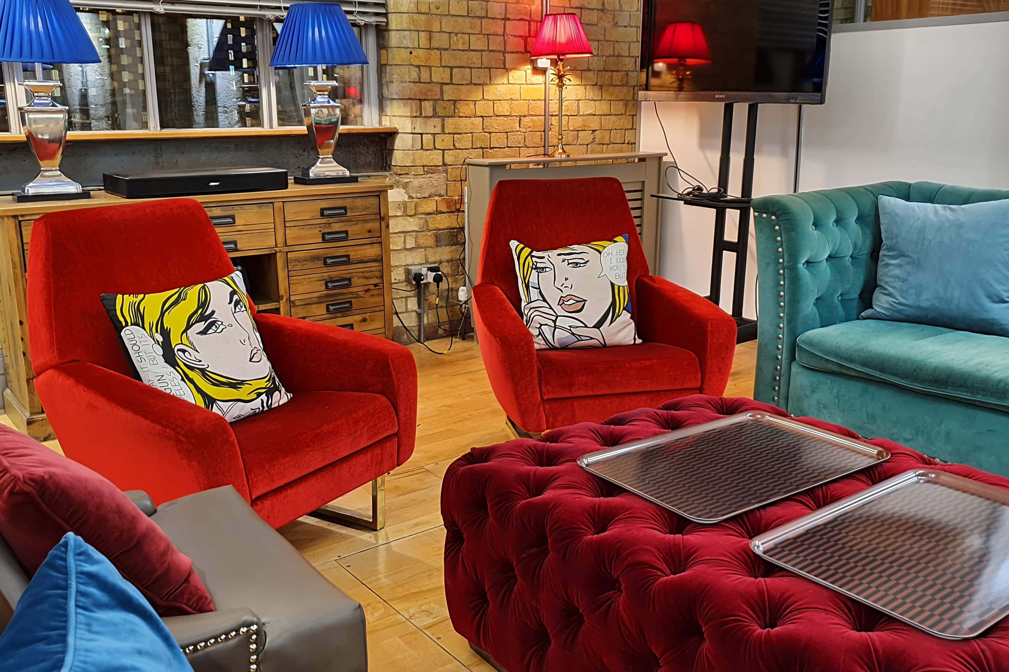 The New Yorker Gallery 6