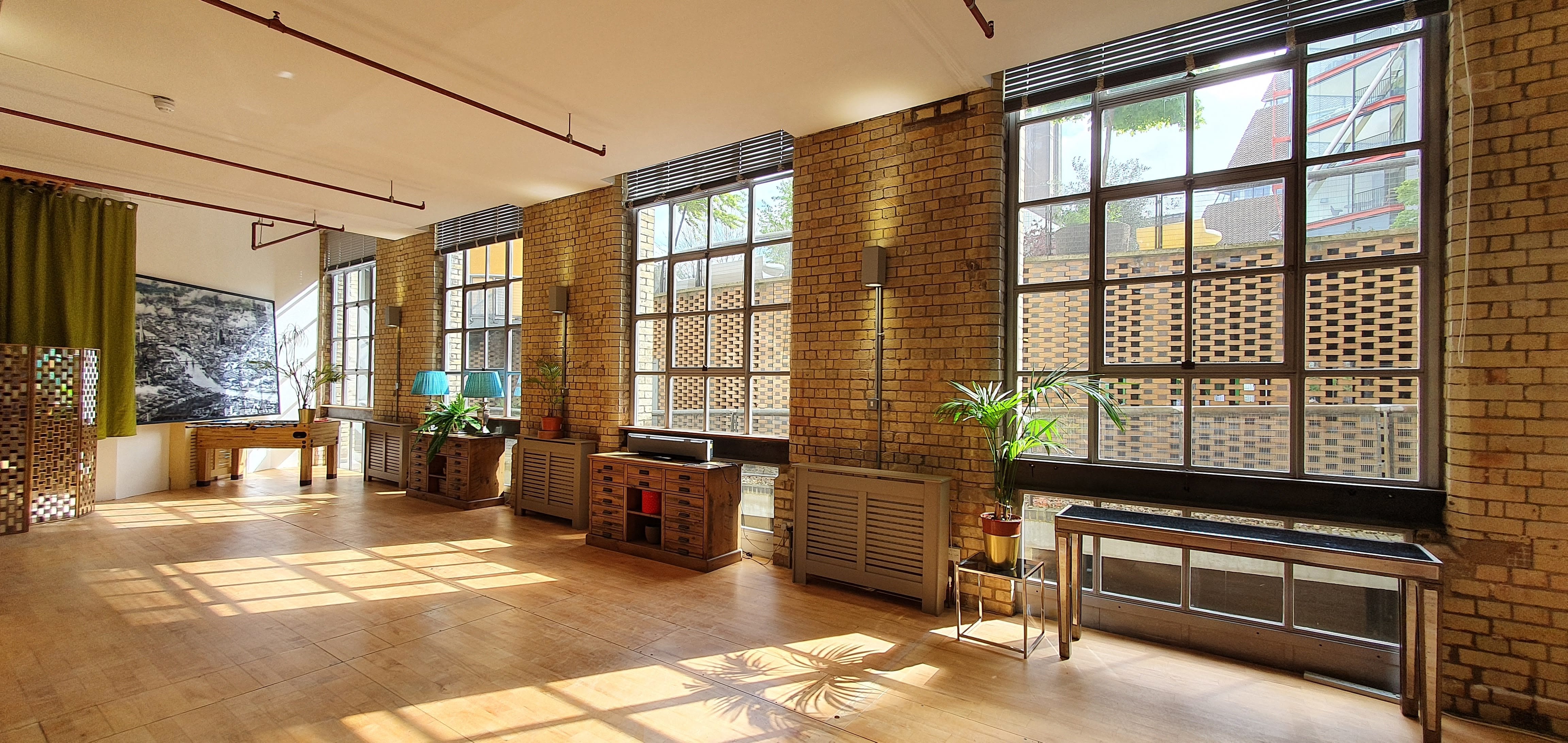 The New Yorker Gallery 29