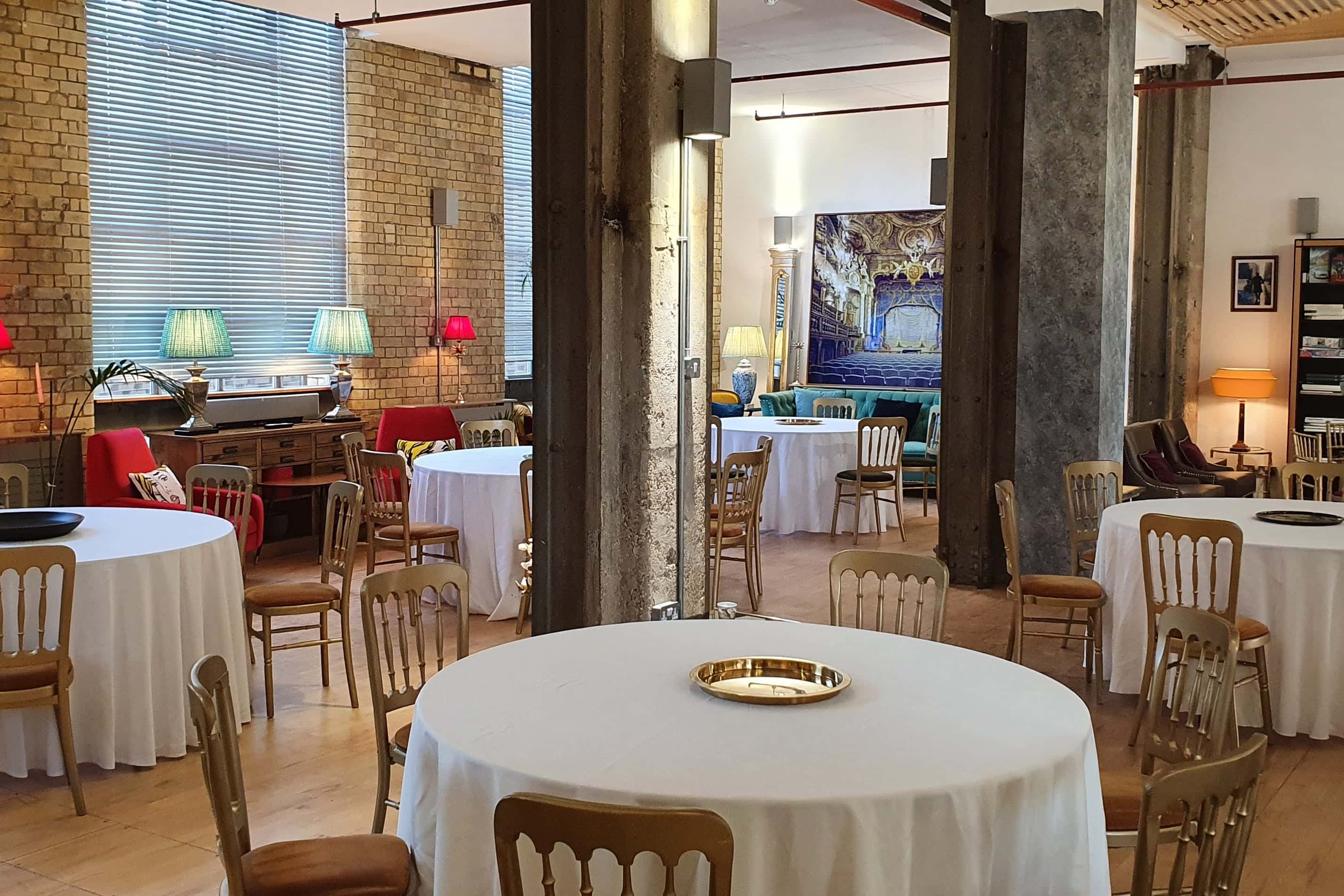 The New Yorker Gallery 21