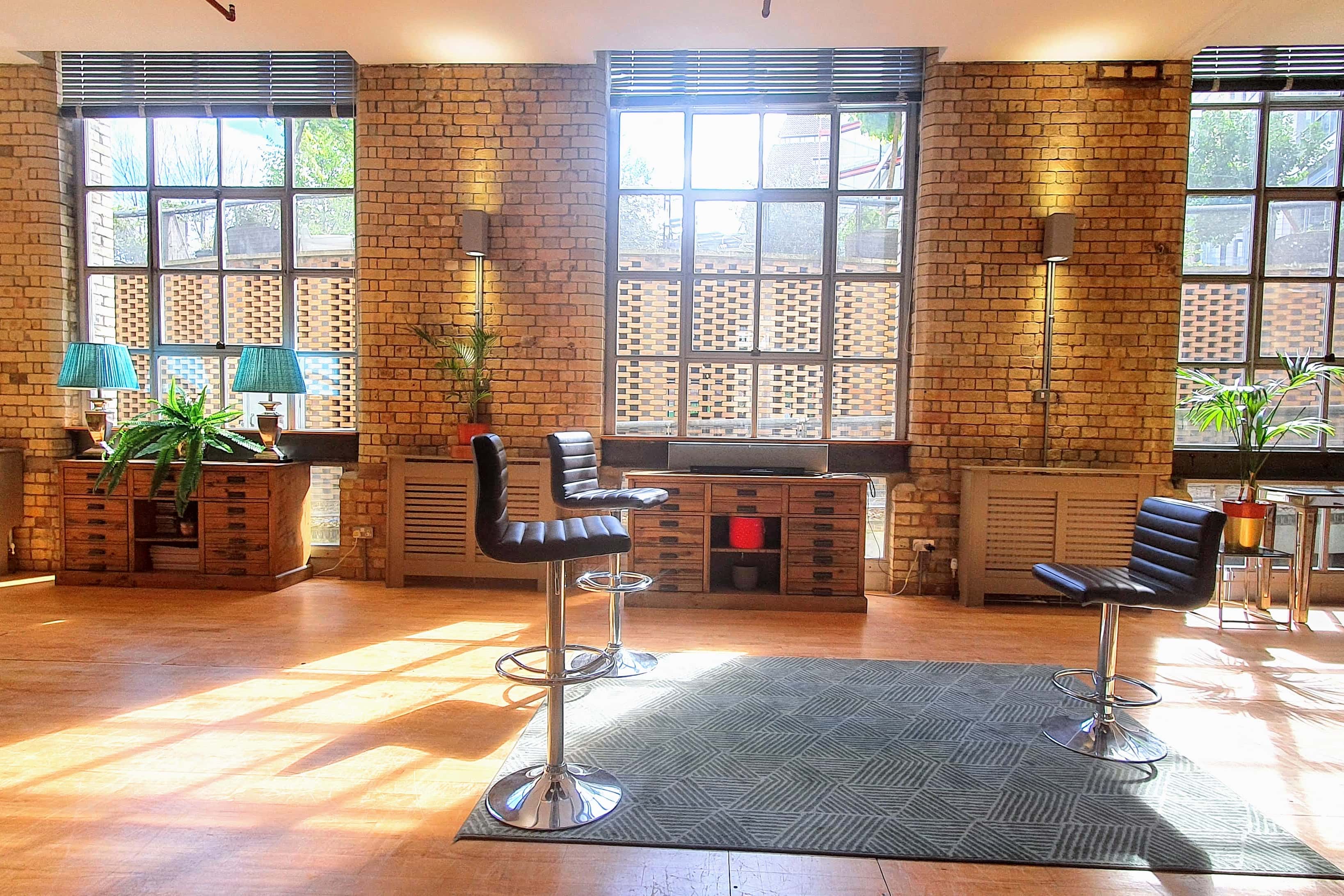 The New Yorker Gallery 36