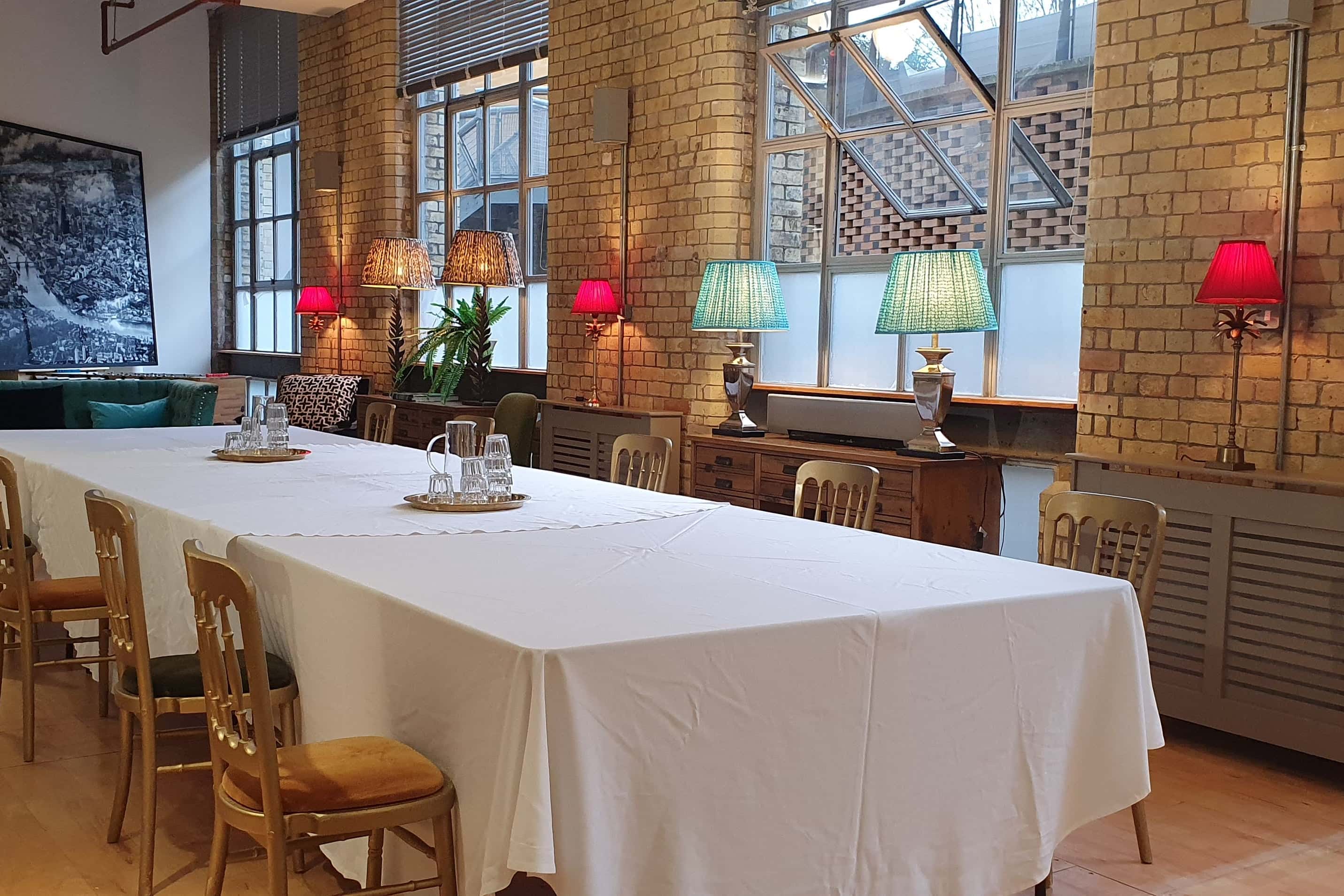 The New Yorker Gallery 19