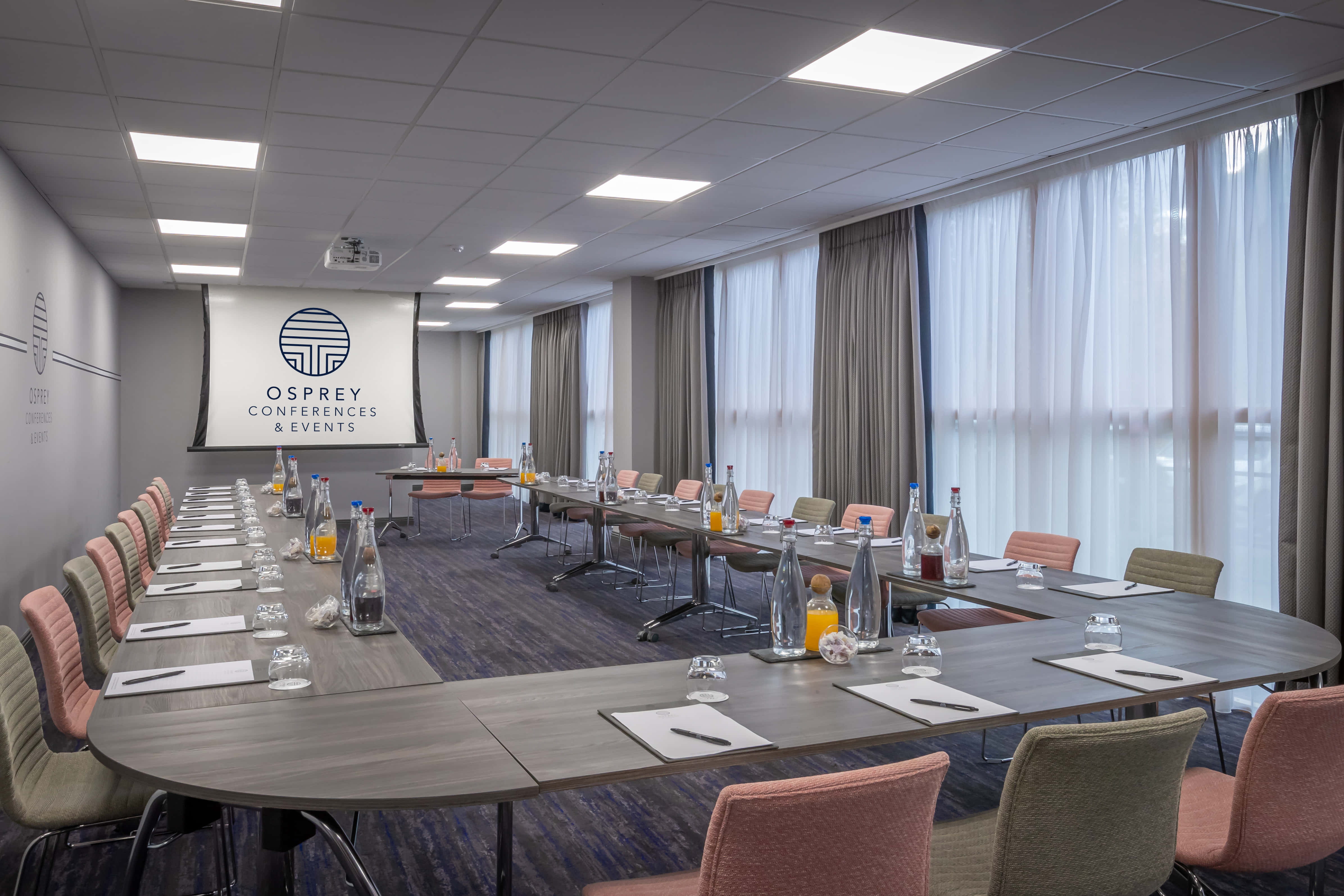 Falcon Suite 3D tour