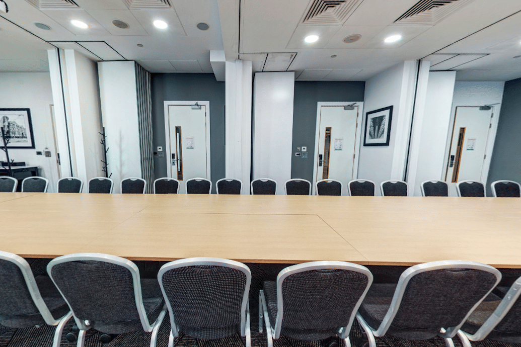 Inveraray, Balmoral, Holyrood & Borthwick 1