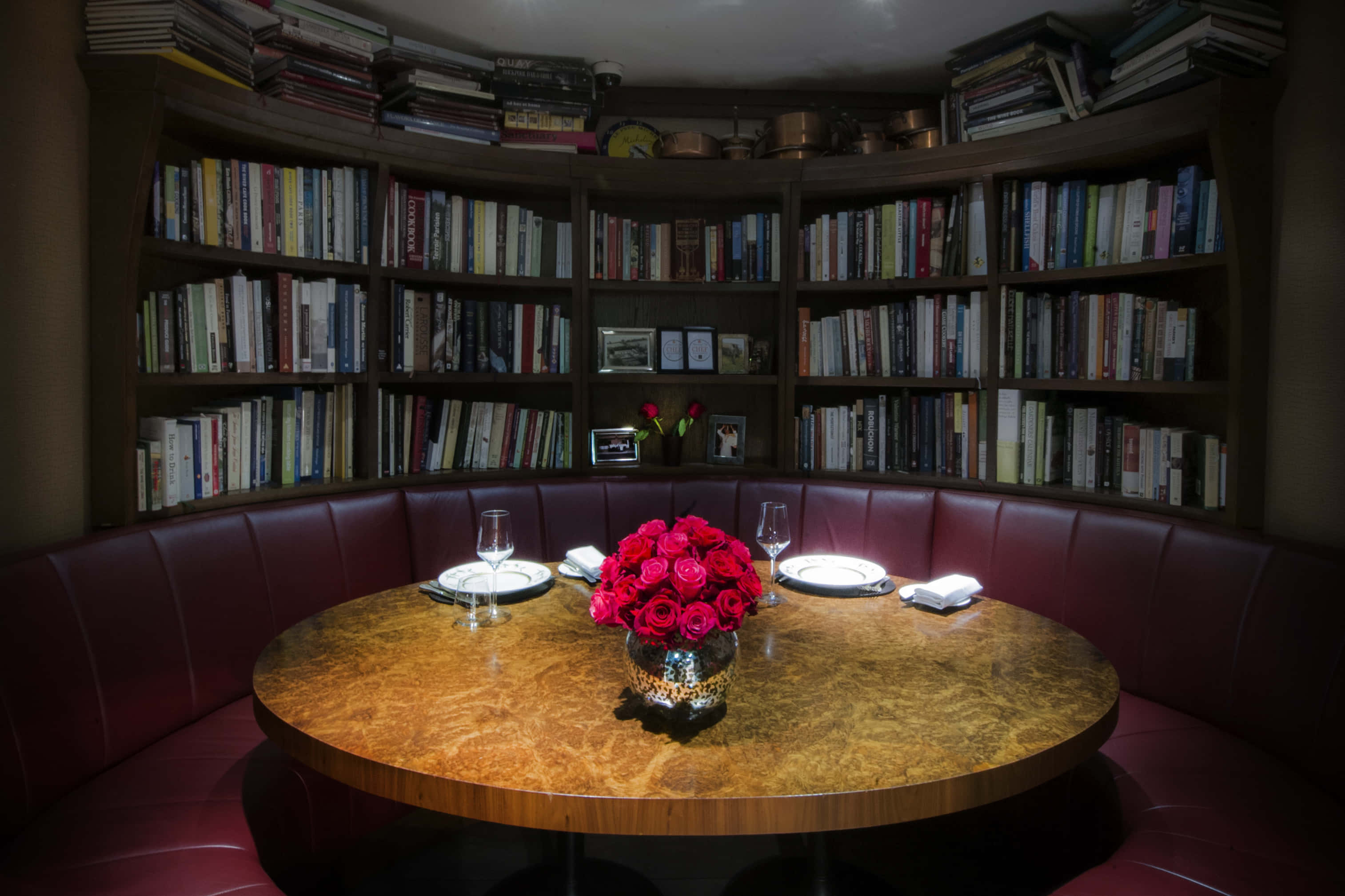 Kitchen Library 3D tour