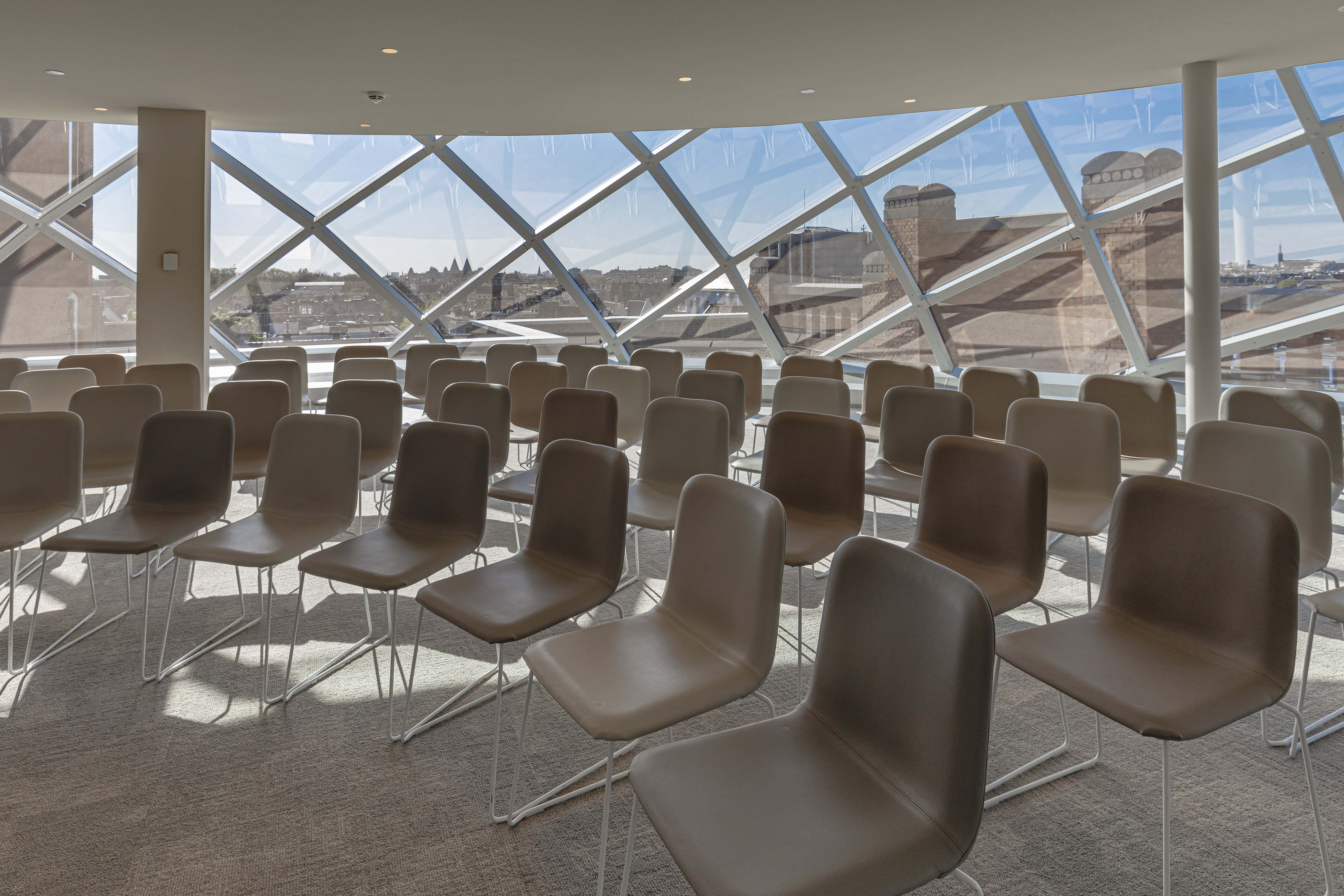 The Upperclub 3D tour