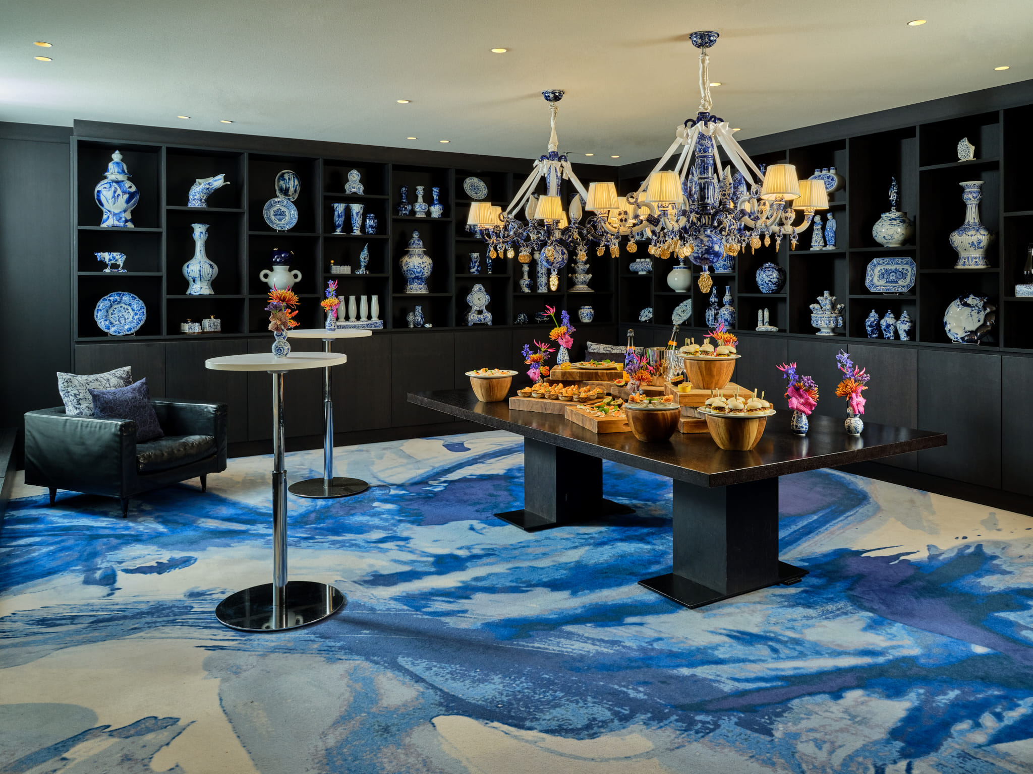 Delft Blue Room  2