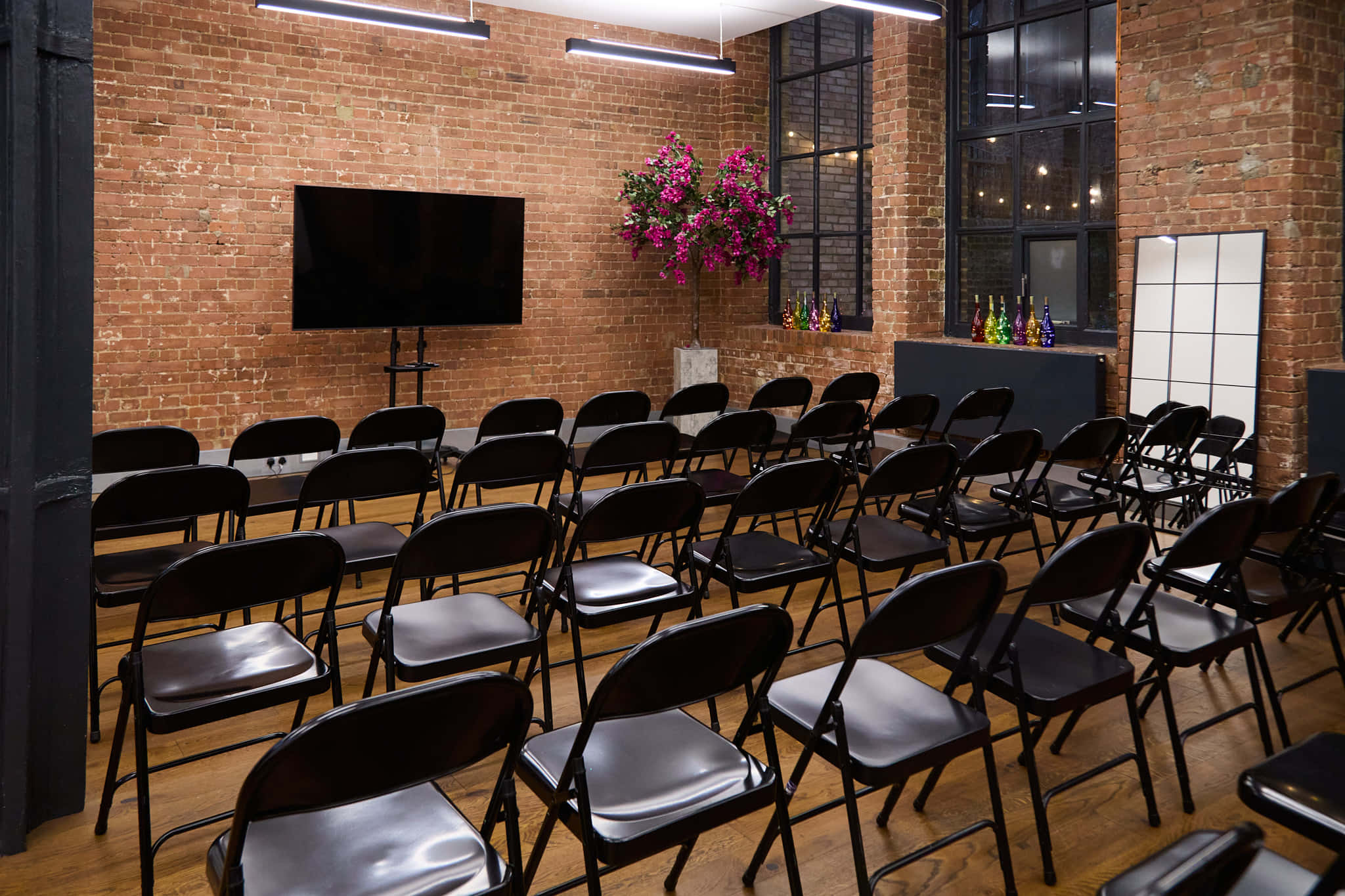 Ona. Studio - Central London Photo / Video Studio 17