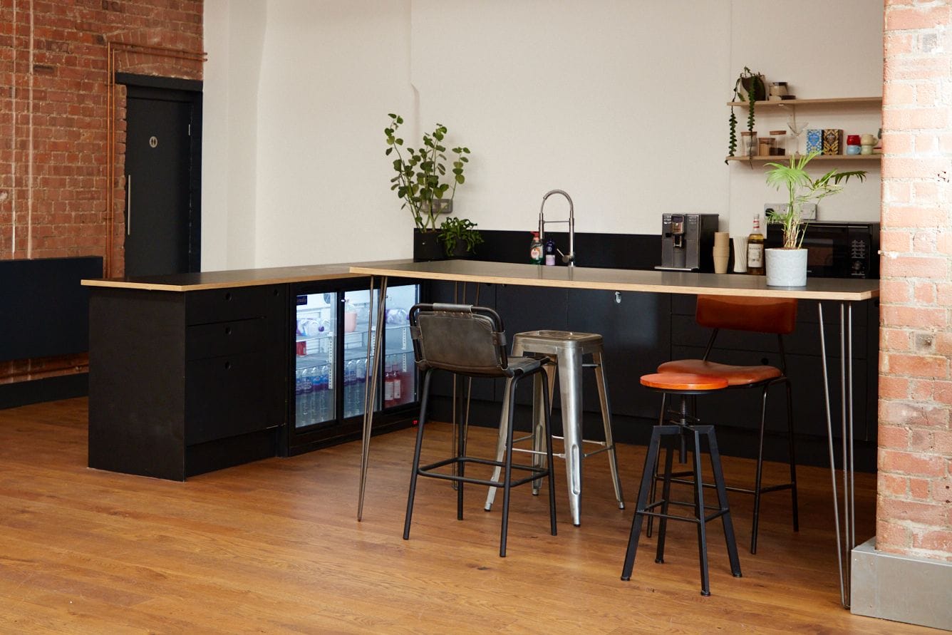 Ona. Studio - Central London Photo / Video Studio 14