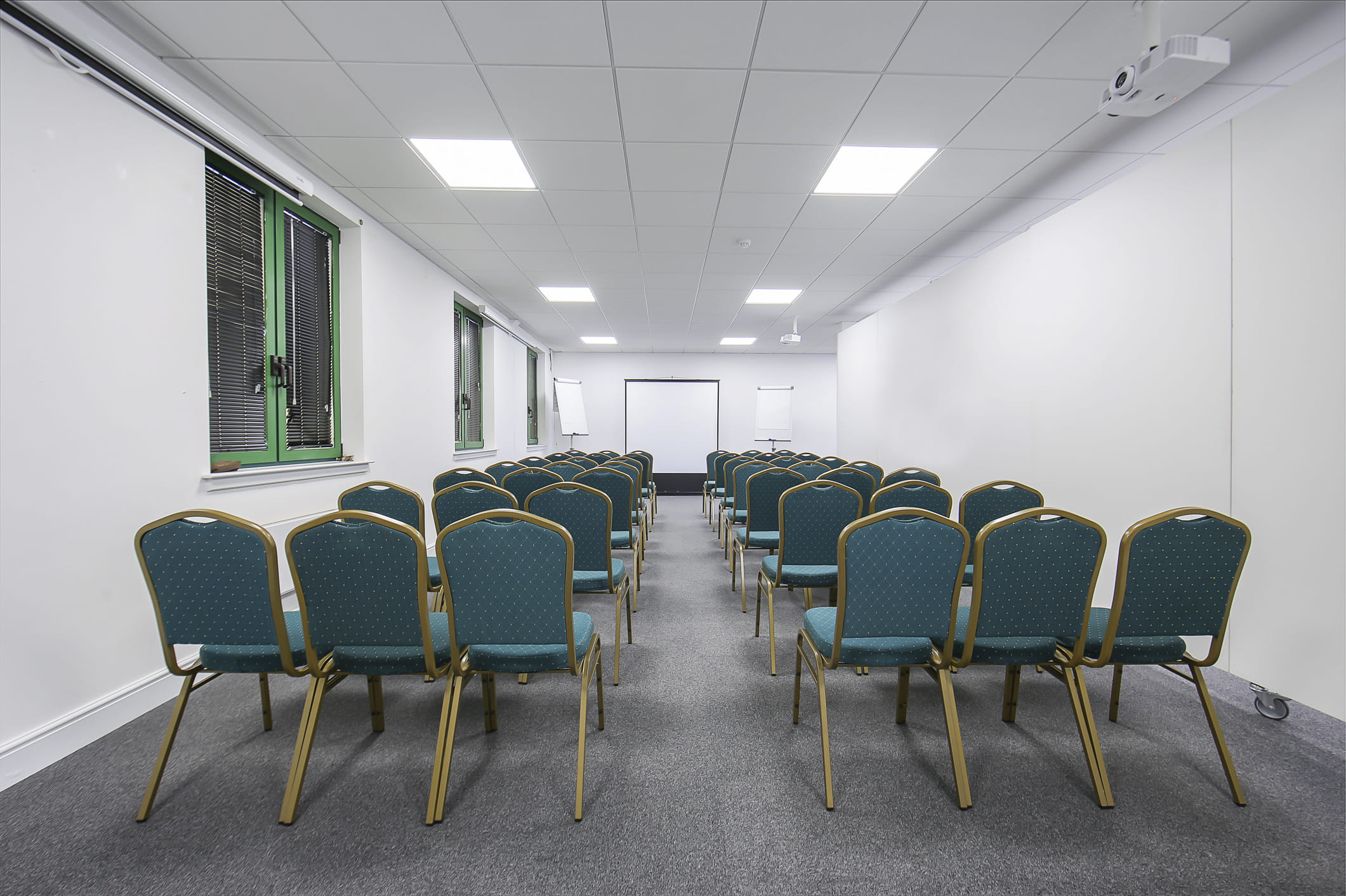 Premier Suites - Conference Room  3