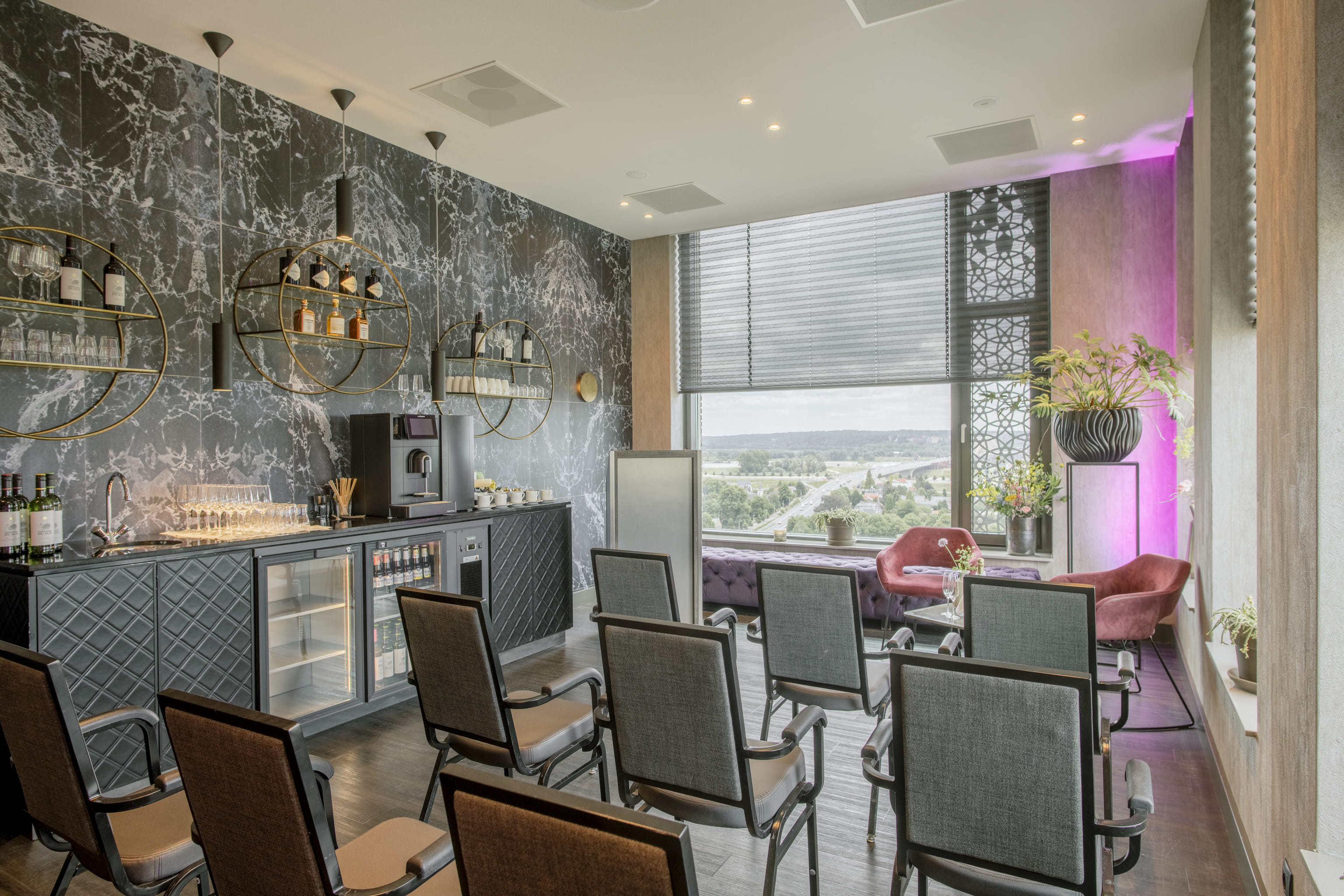 Zaal 12 / Cloud 14 2