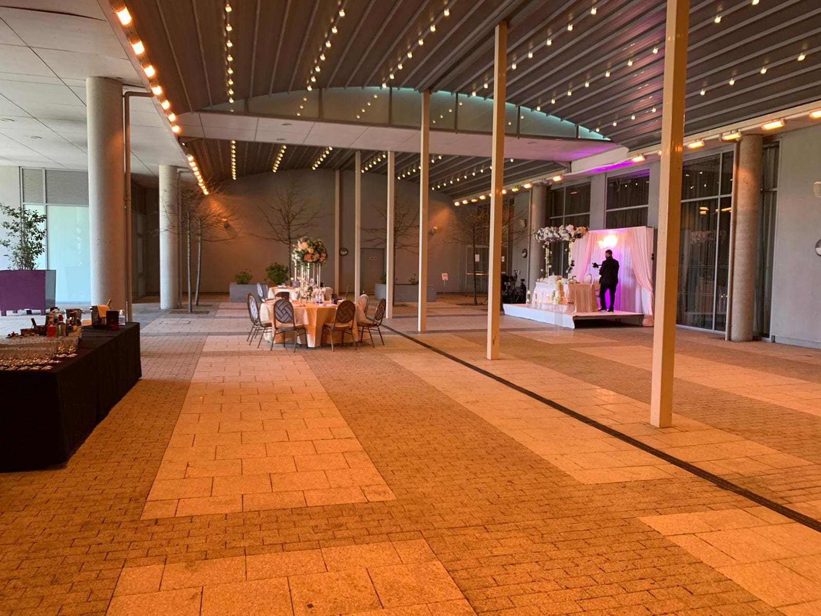 Chamberlain Courtyard-Patio 0