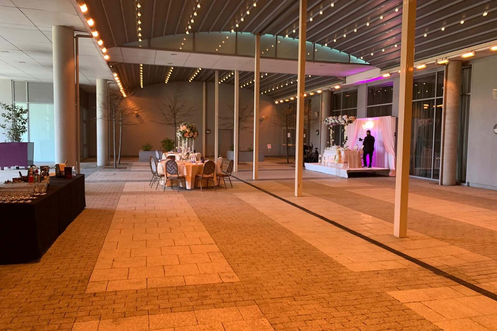 Chamberlain Courtyard-Patio 0